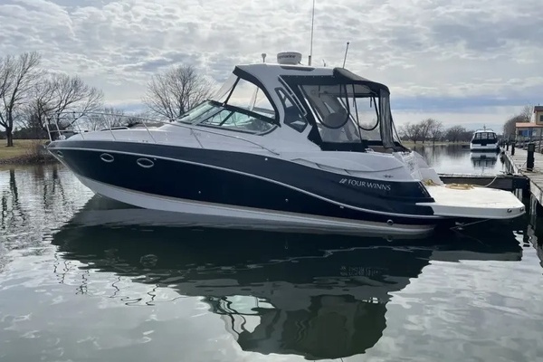 2015 Four Winns 375 Vista