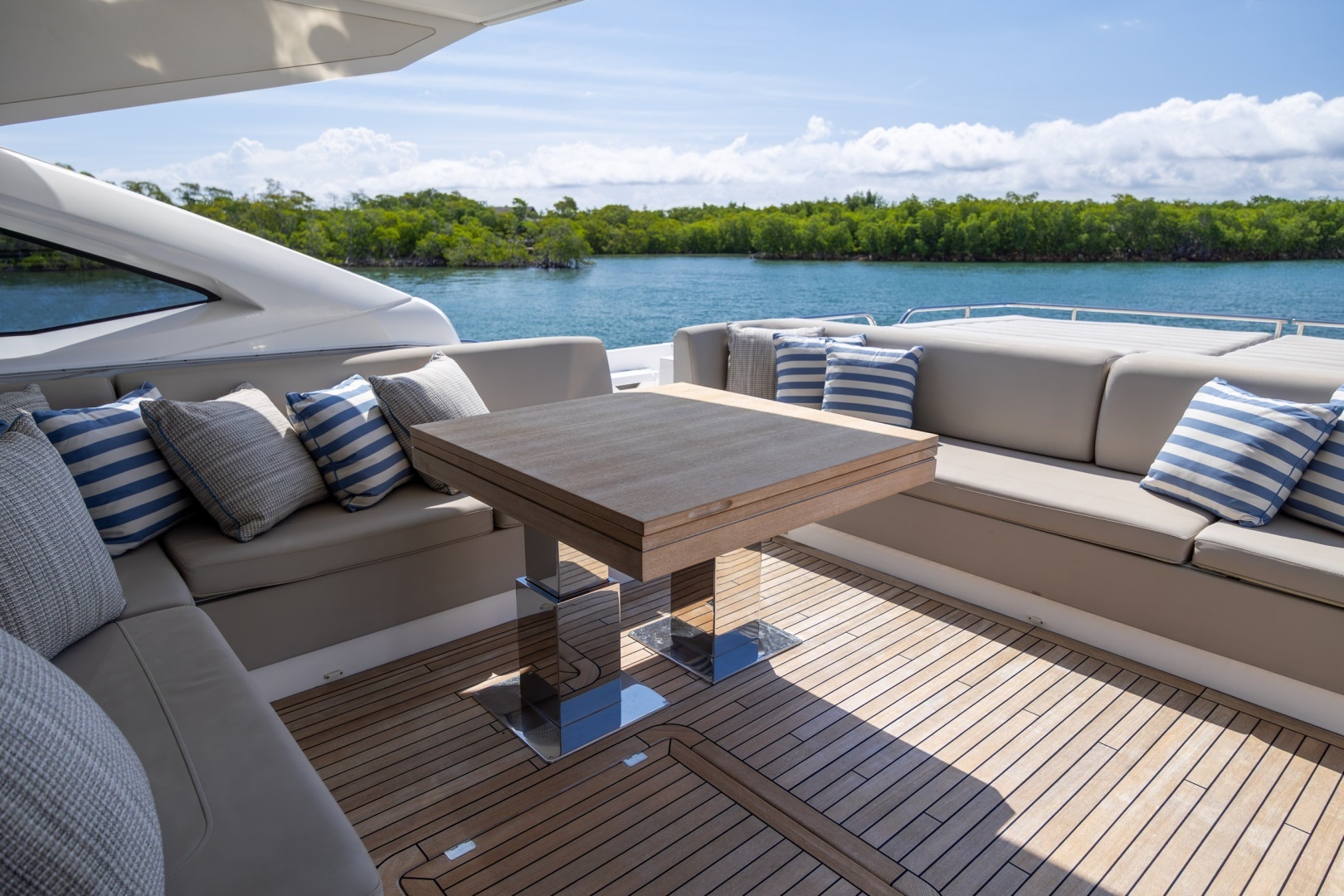2020 Sunseeker PREDATOR 74 XPS - Image 72
