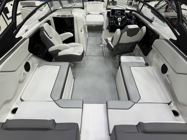 2026 Yamaha Boats AR250 - 6