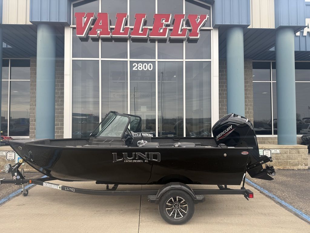 2026 Lund 1650 rebel xl blackout