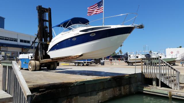 2005 Bayliner 265