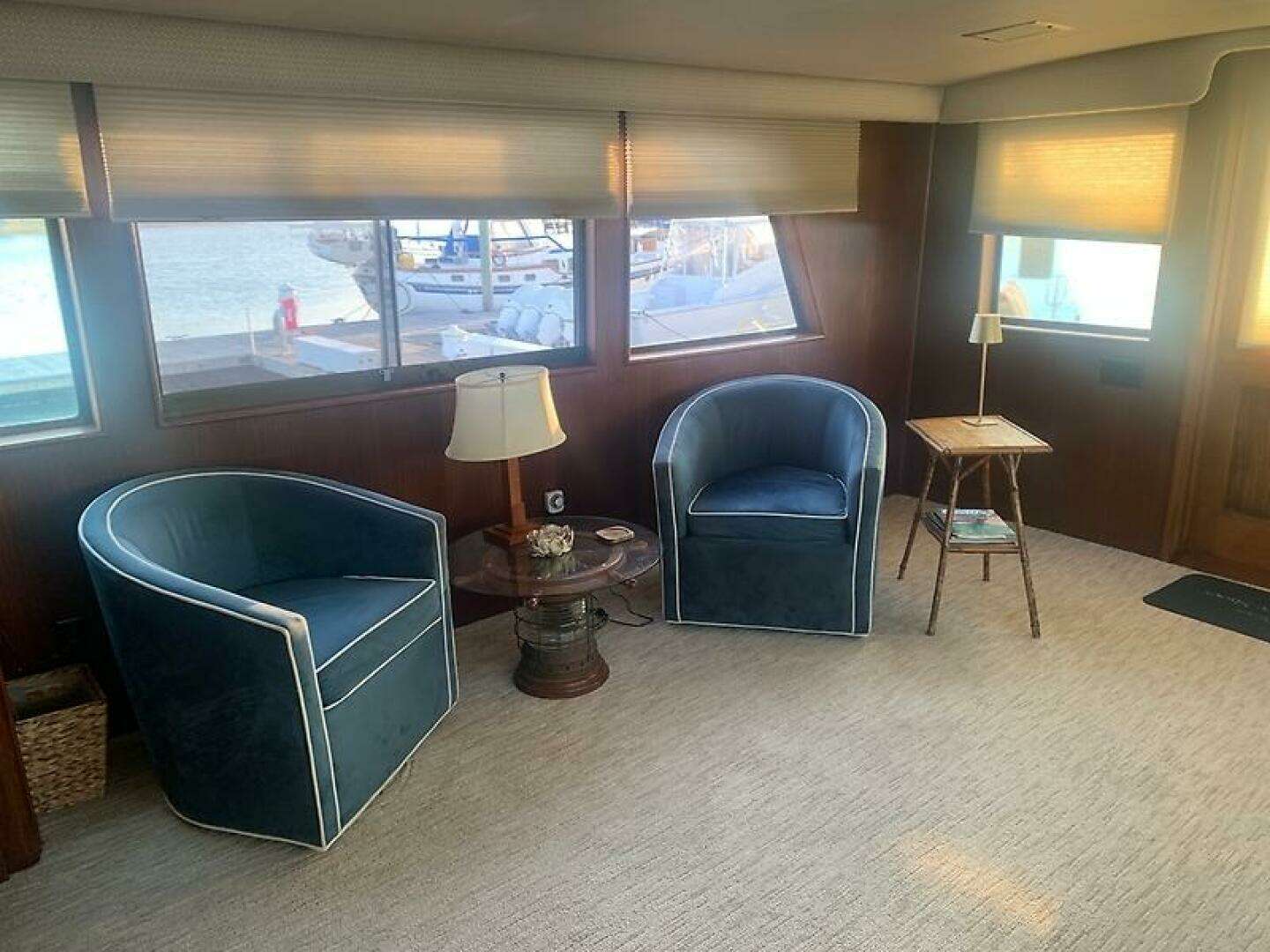 1984 Hatteras 53 - Image 11