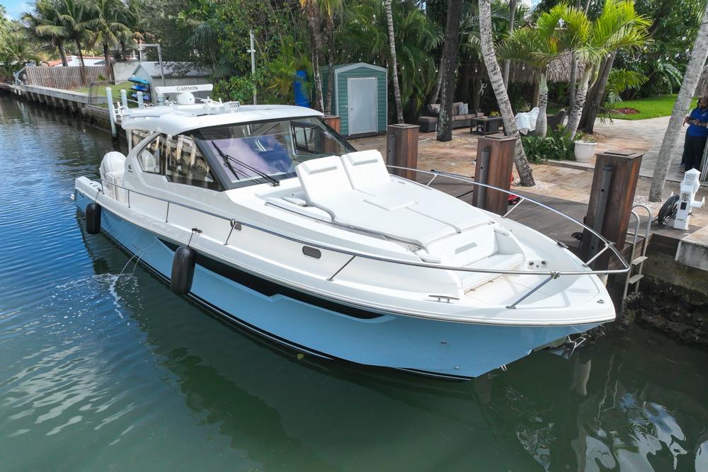 2024 Pursuit OS 445 Offshore