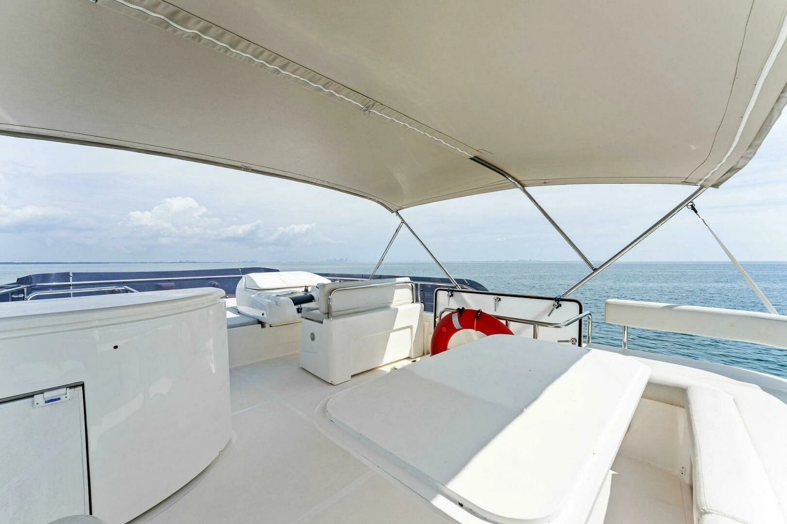 2013 Ferretti Yachts 620 - Image 44