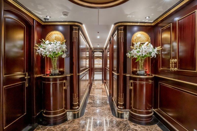 Foyer to VIP Forward