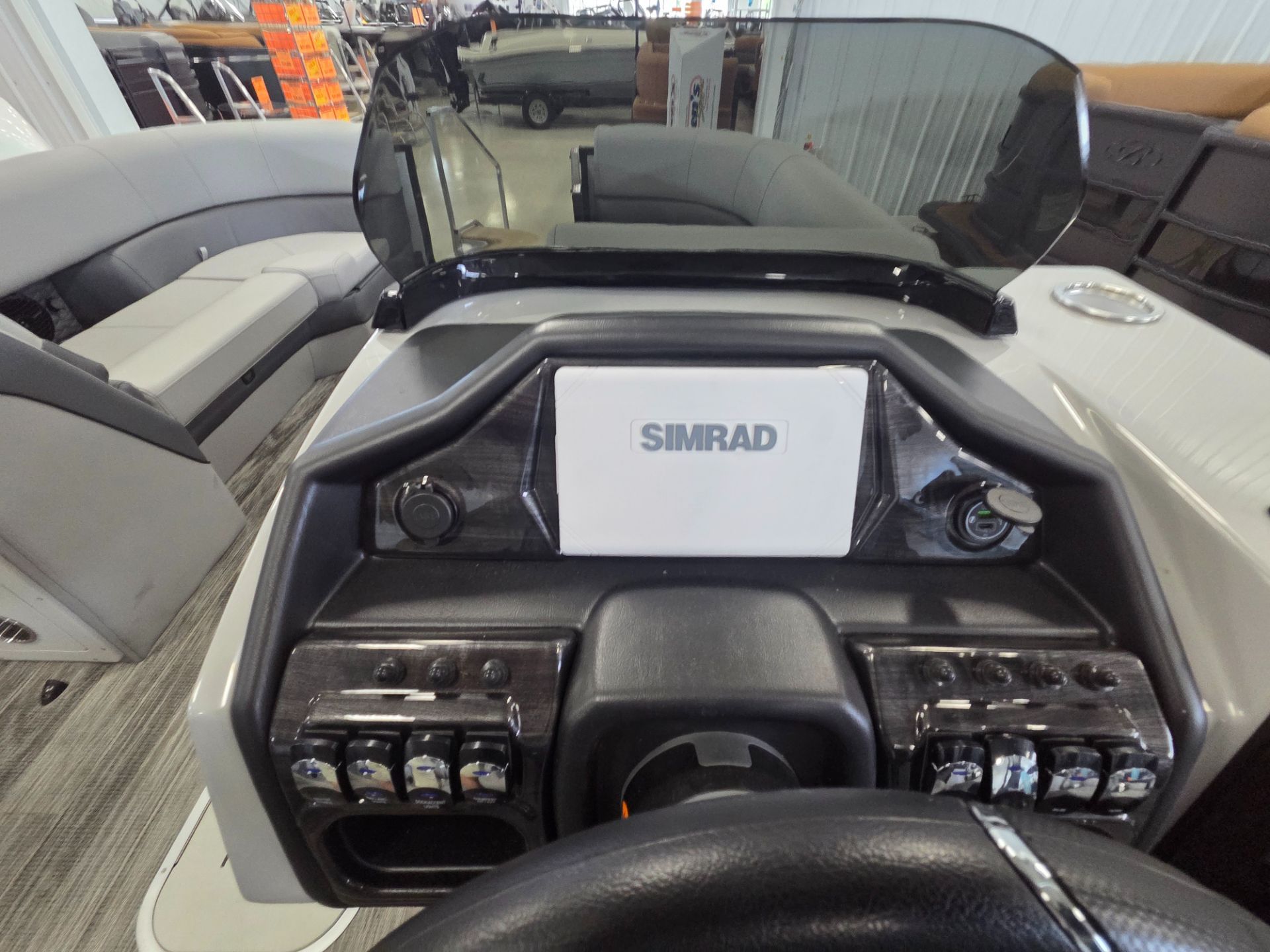 2026 Bentley Pontoons Elite 223 Admiral - 12