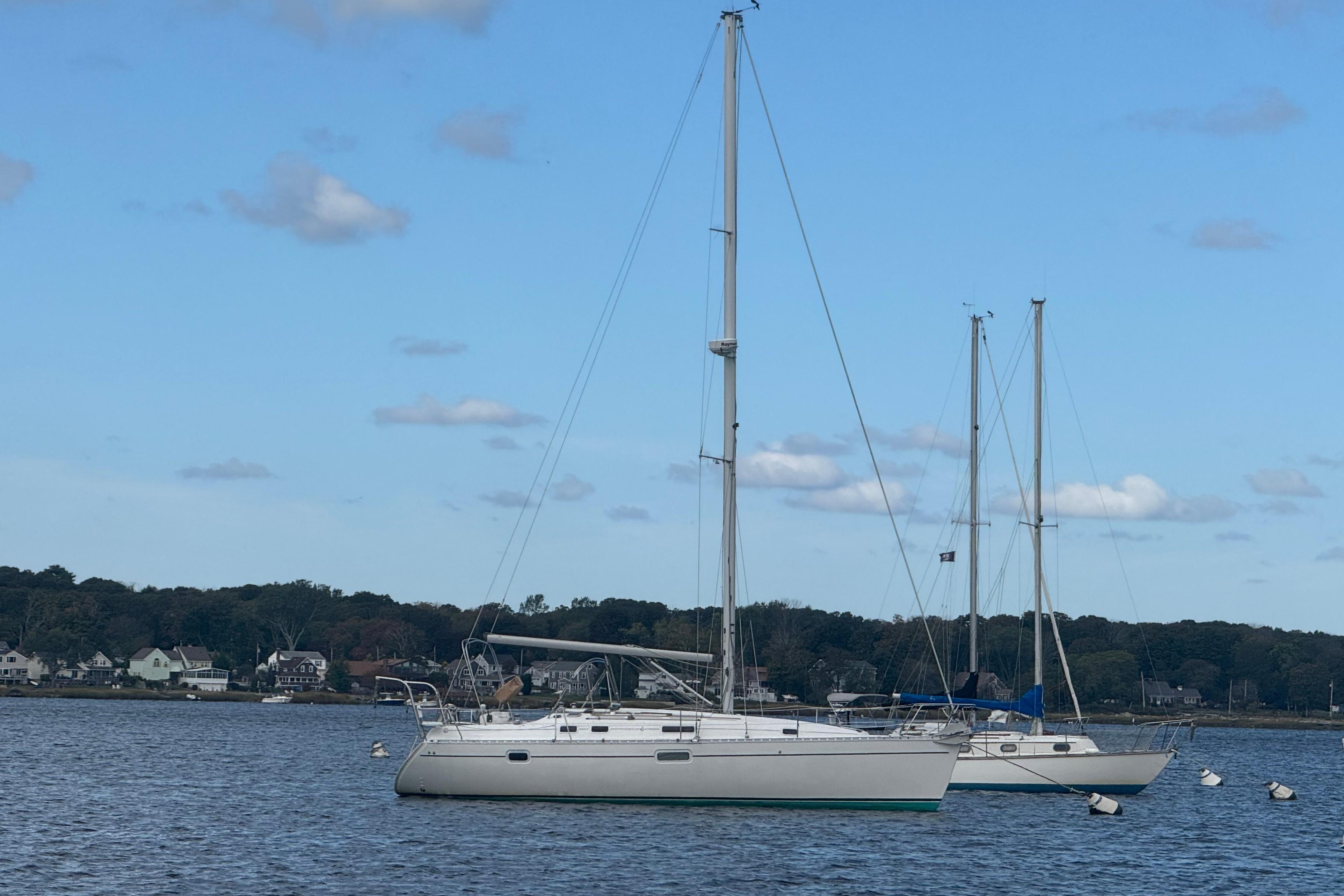 1998 Beneteau Oceanis 352