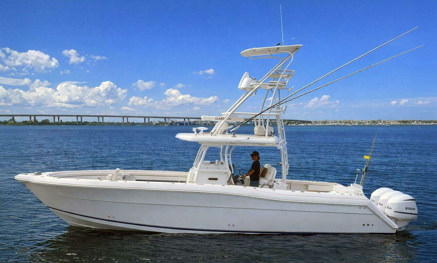 2019 Stamas 390 Tarpon - Image 6
