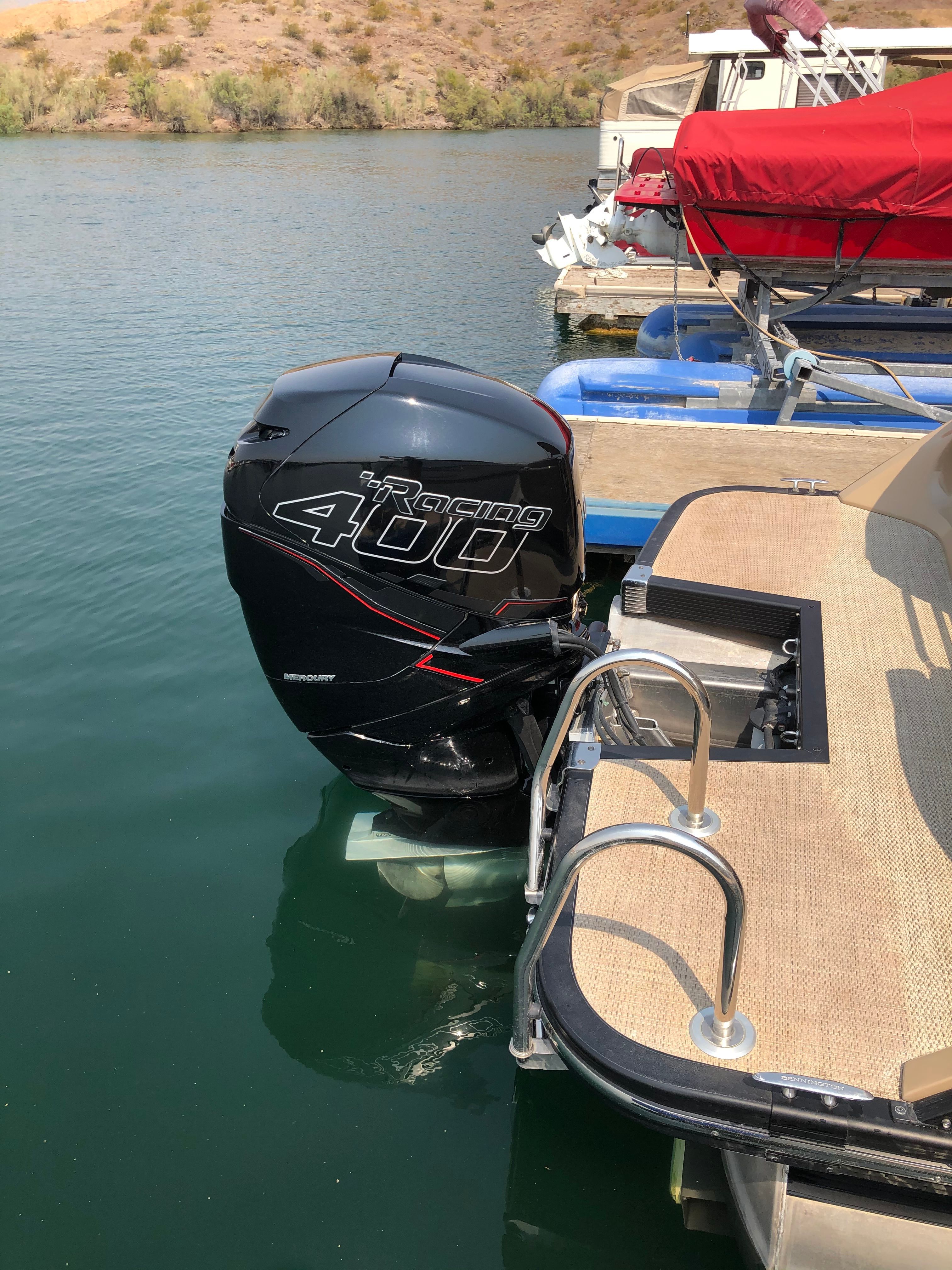2018 Bennington 25QXSPTB - 2