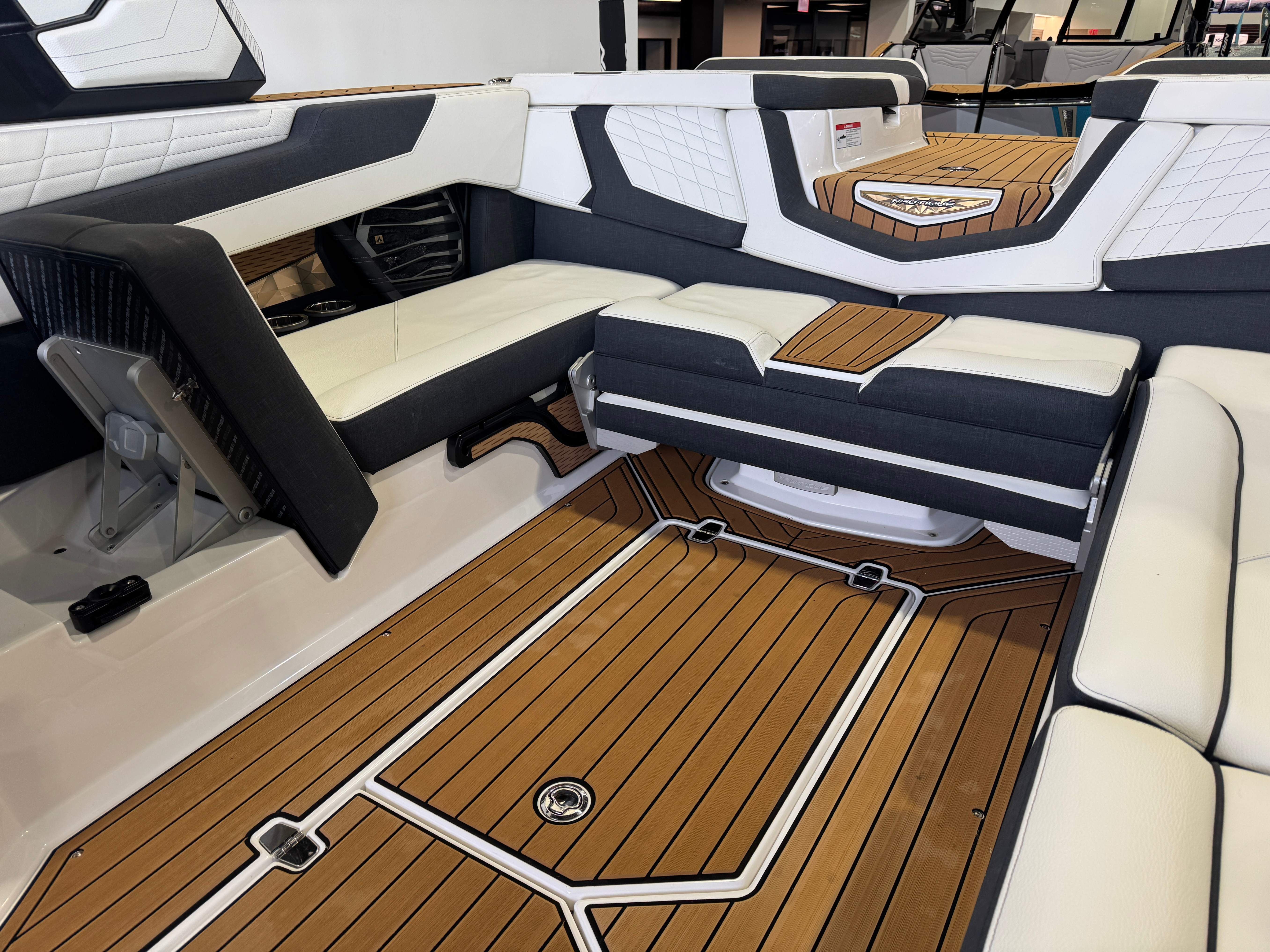 2023 Nautique Super Air Nautique G23 - 15
