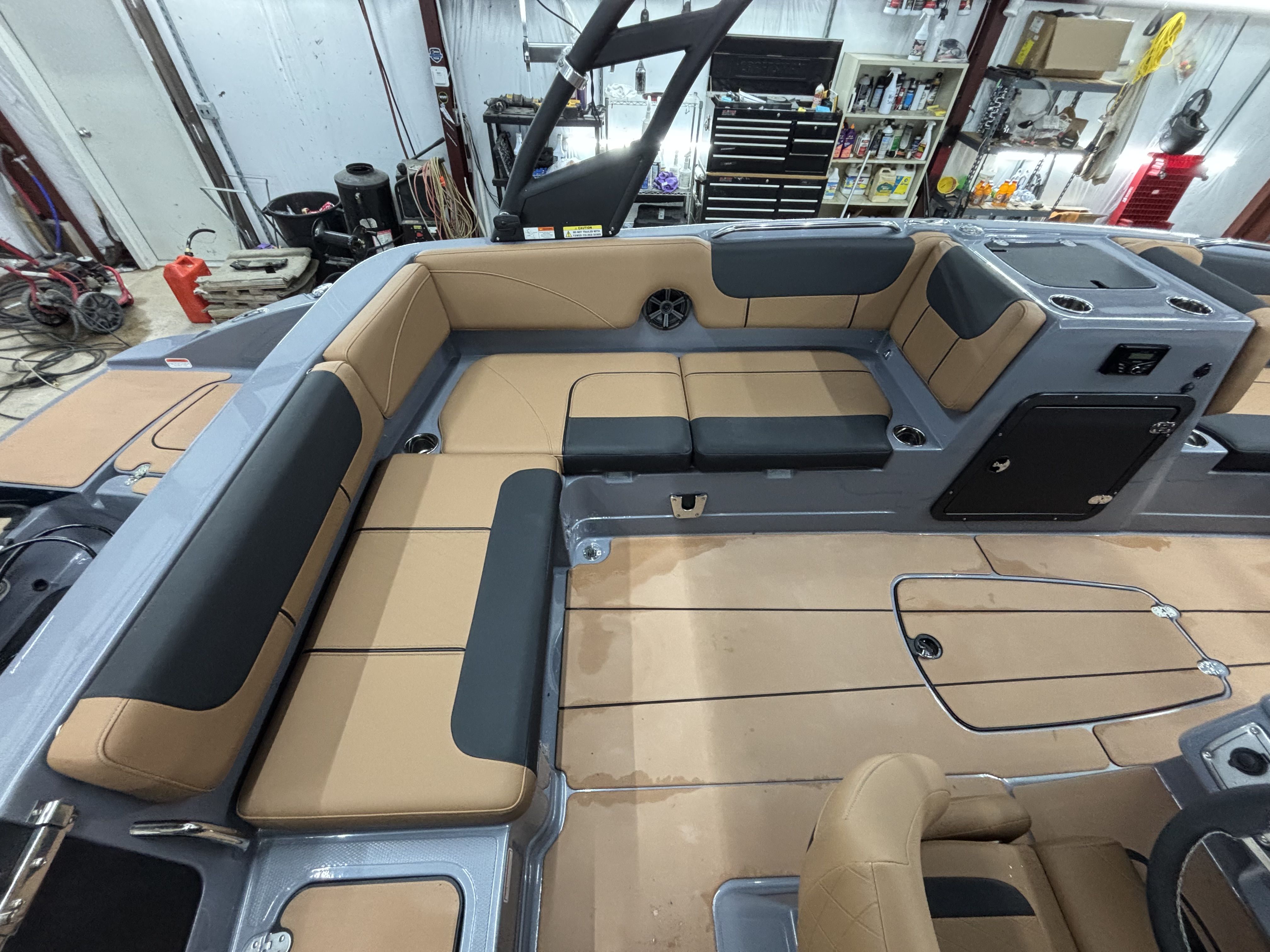 2026 Tahoe Deck 2150 - 17