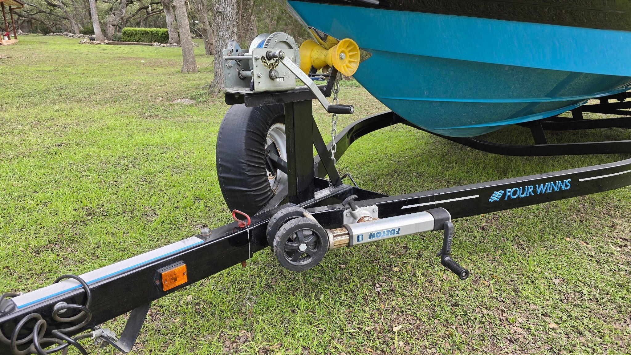 2015 Four Winns H230RS - 8