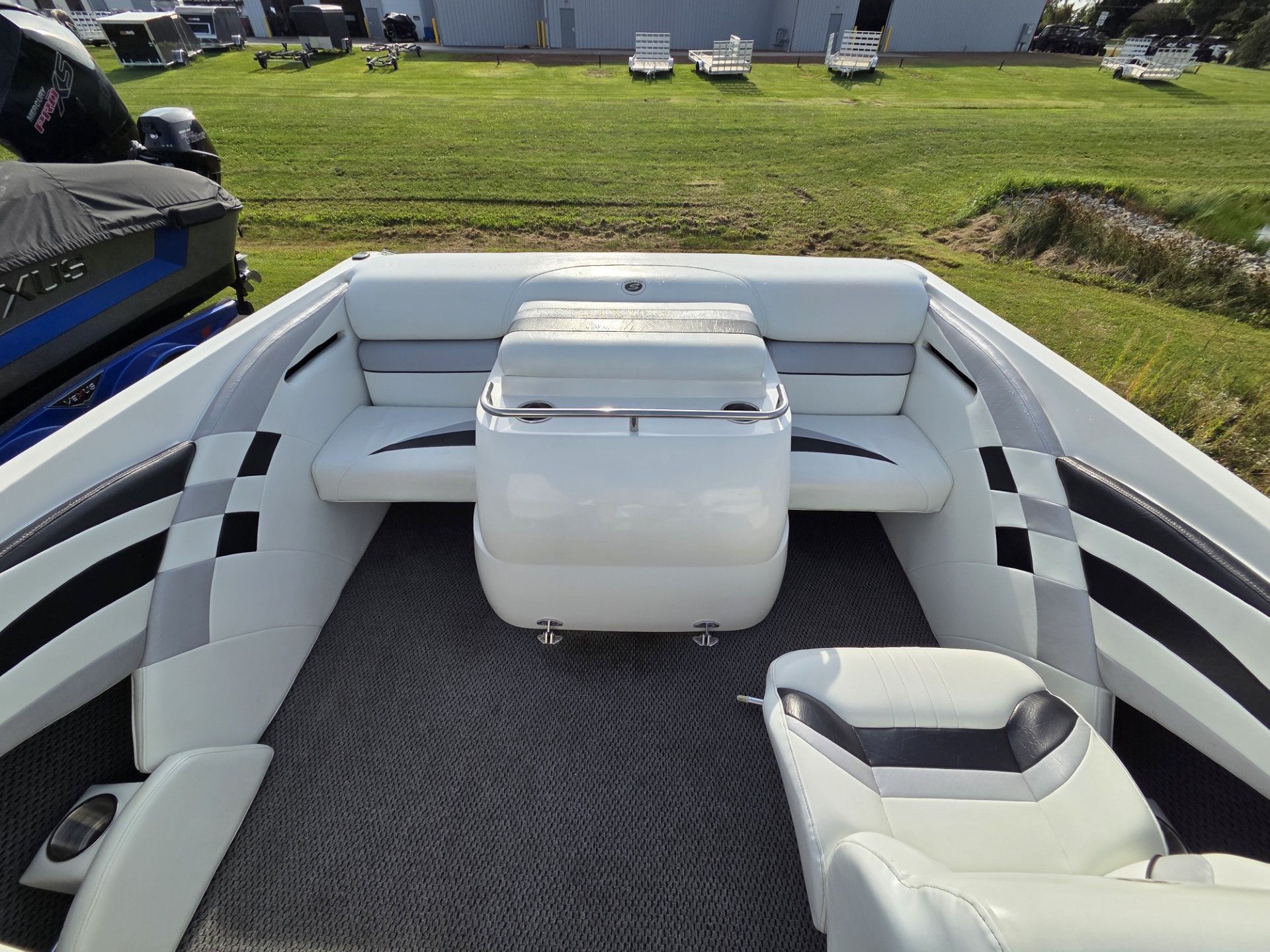 2001 Smoker Craft V186 Alante - 17