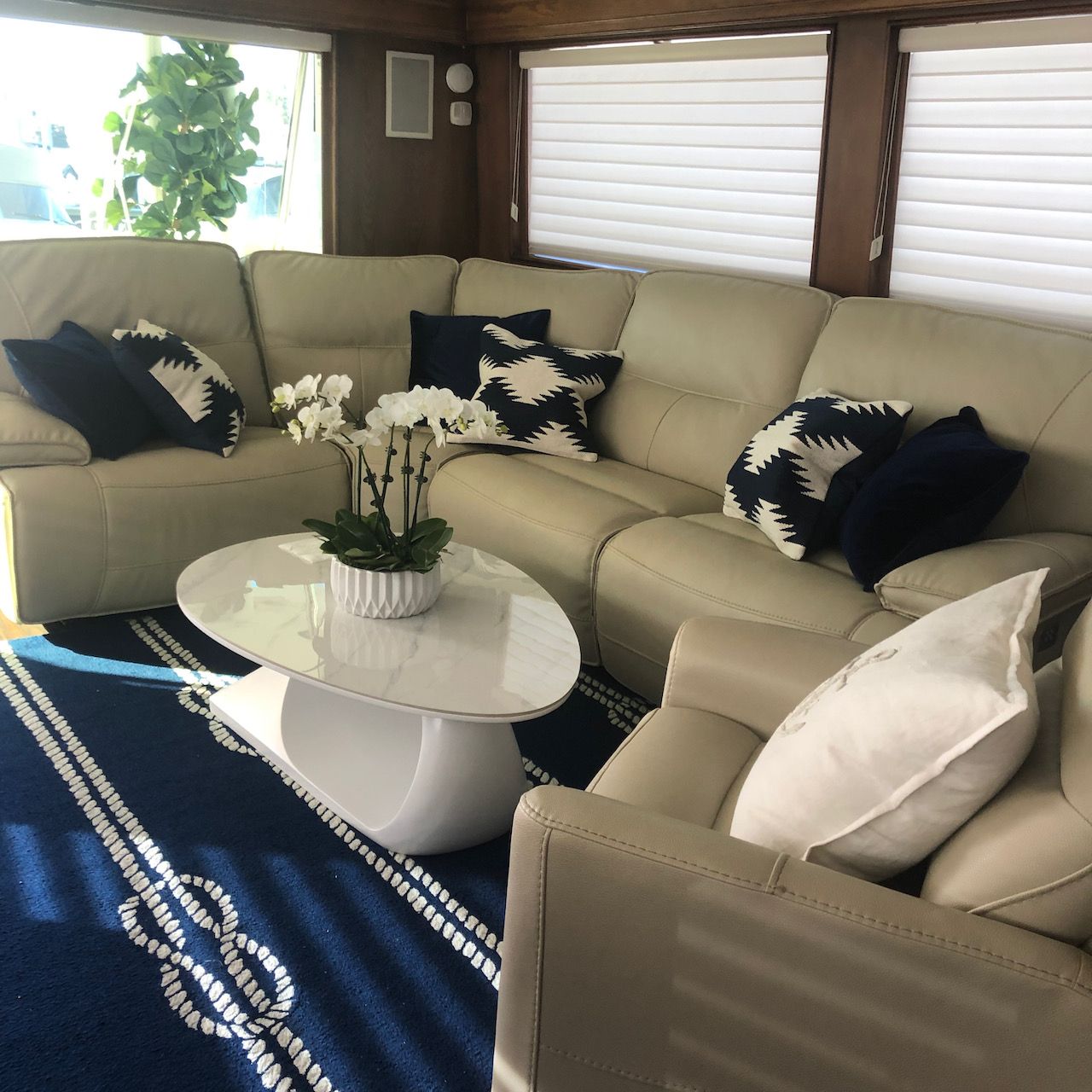 1996 Hatteras Cockpit Motoryacht - 11