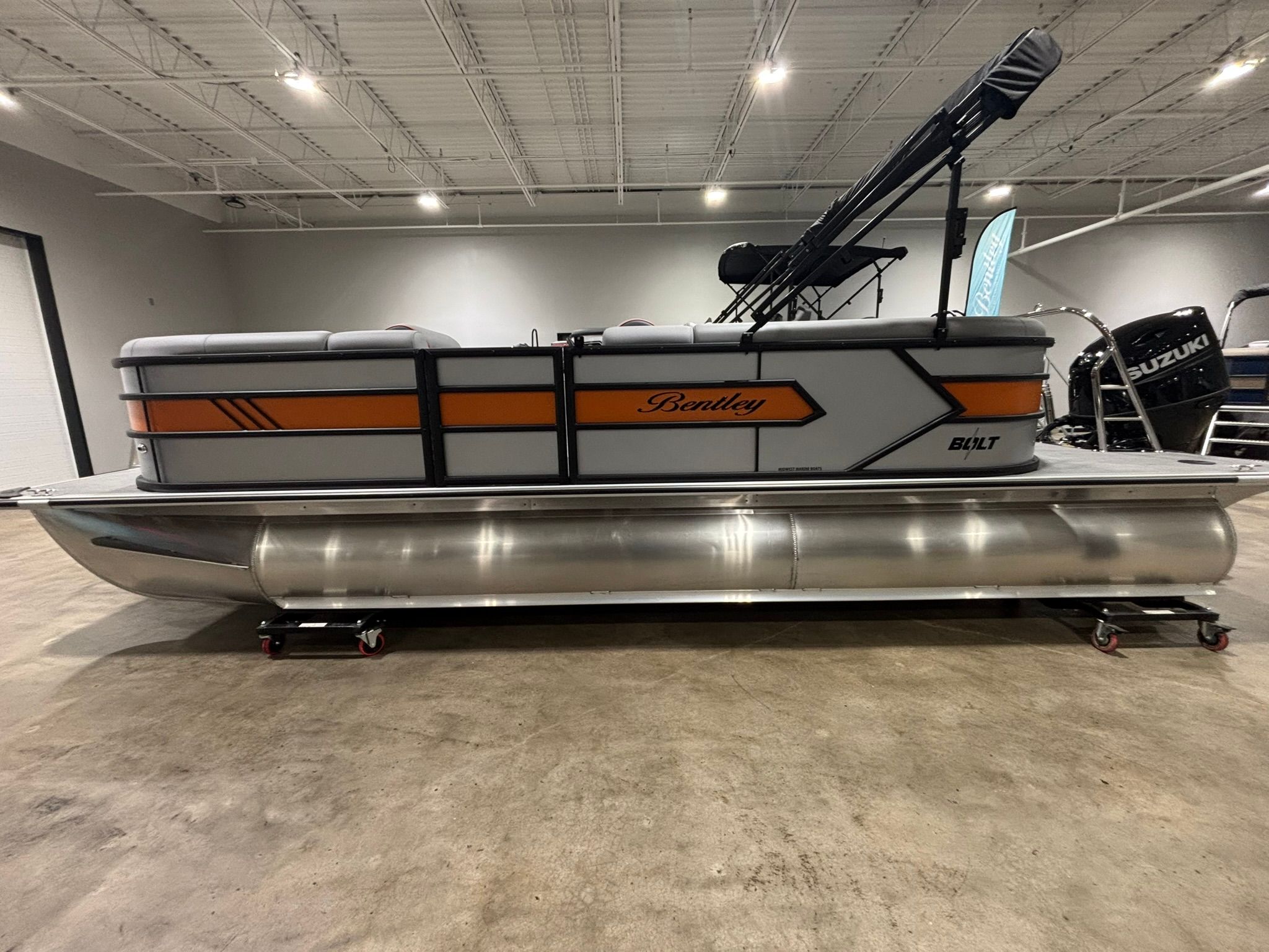 2027 Bentley Pontoons 223 Bolt