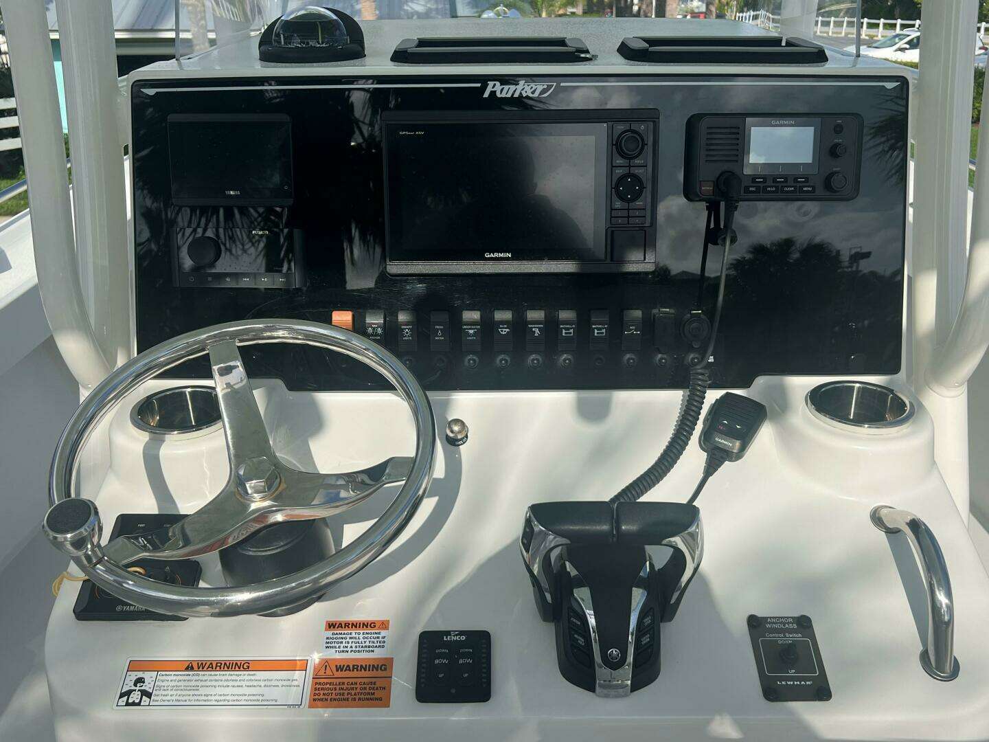 2022 Parker 25 Center Console - Image 6