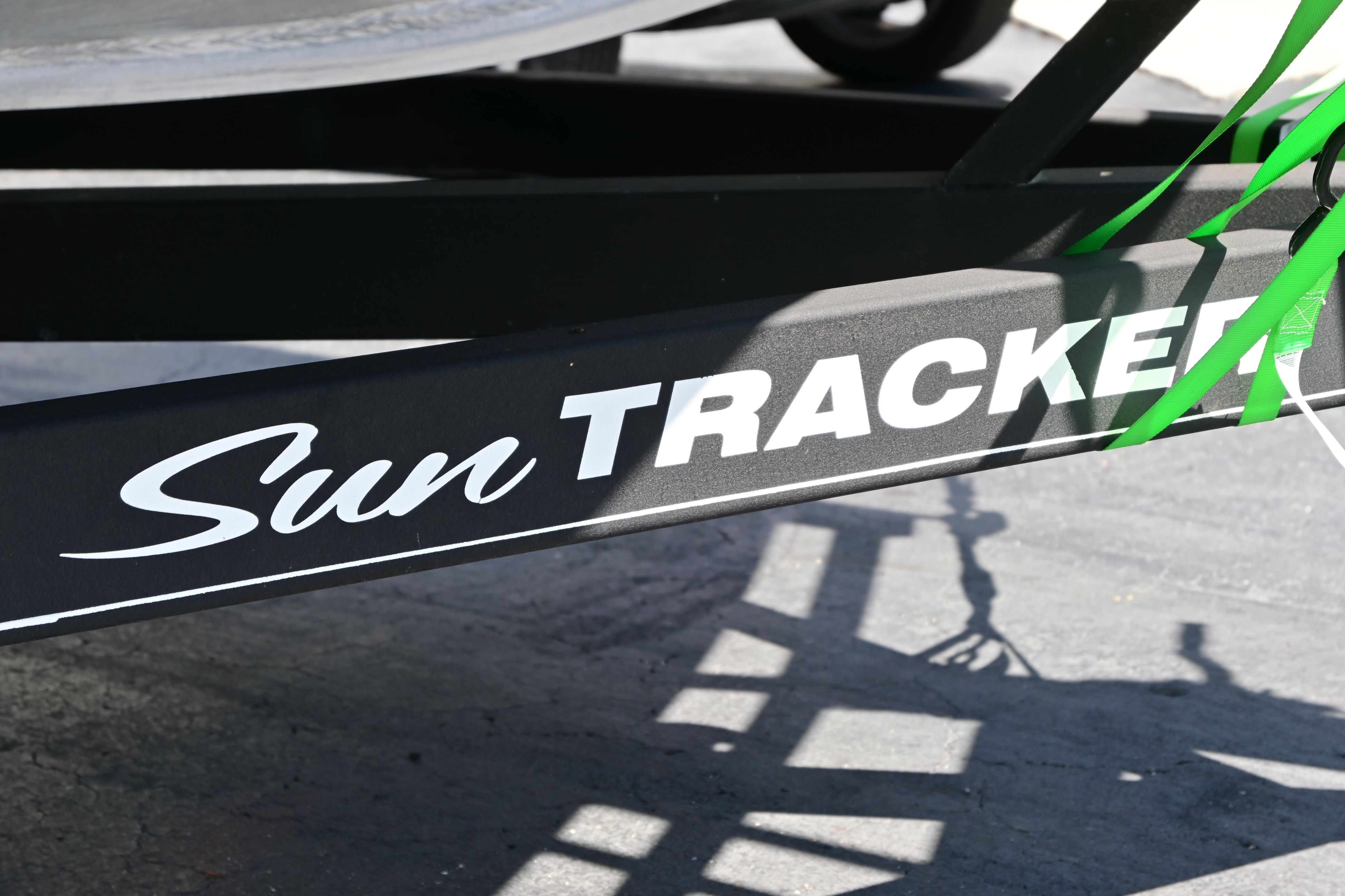 Close-up of Sun Tracker FISHI boat trailer, year 2019.