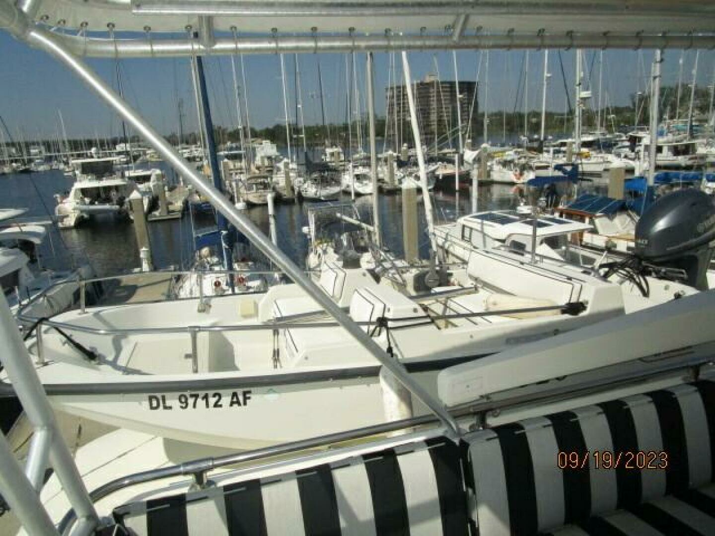 1986 Hatteras 63 CPMY - Image 23