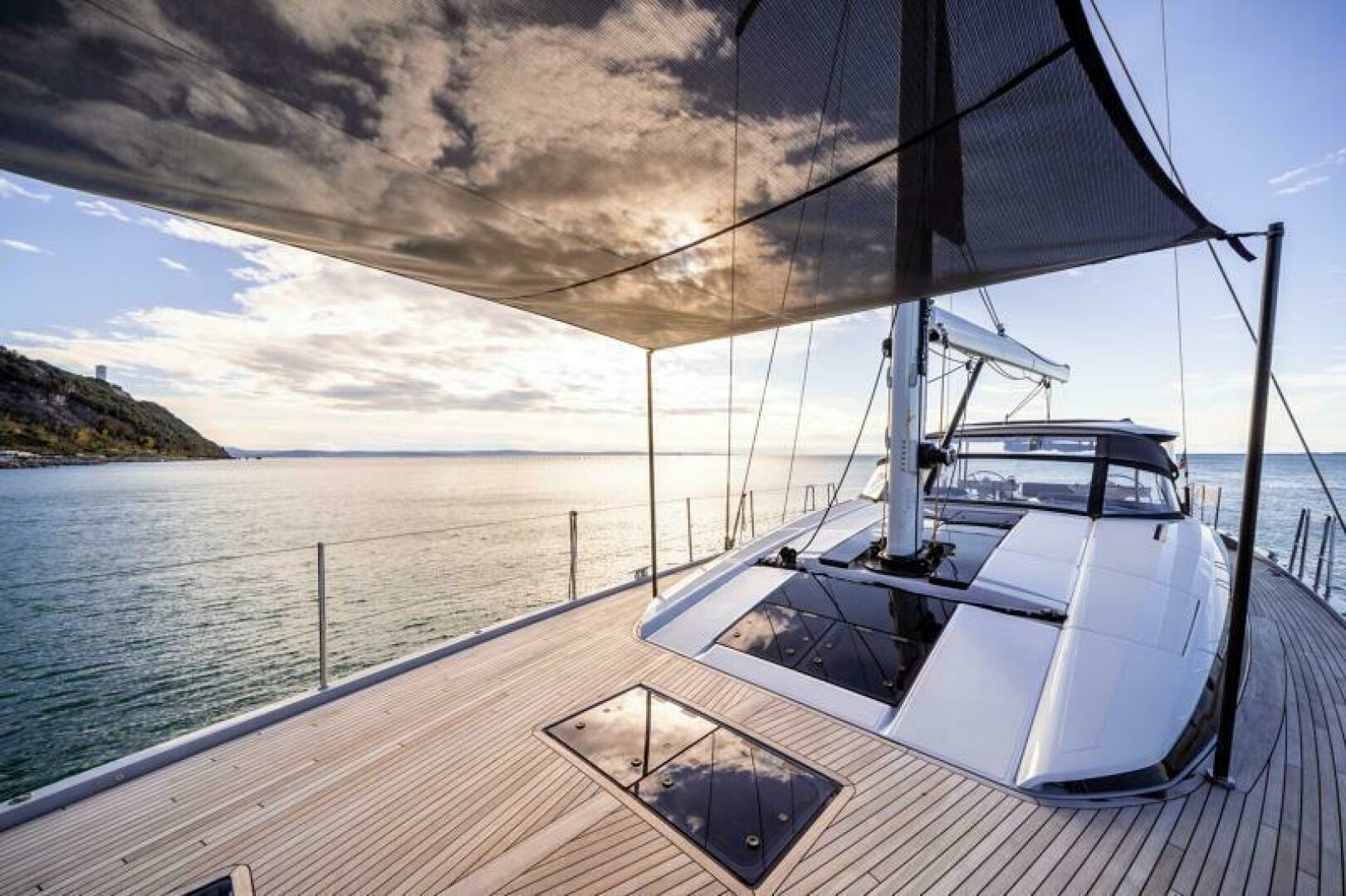 2026 Jeanneau Jeanneau Yachts 65 - Image 12