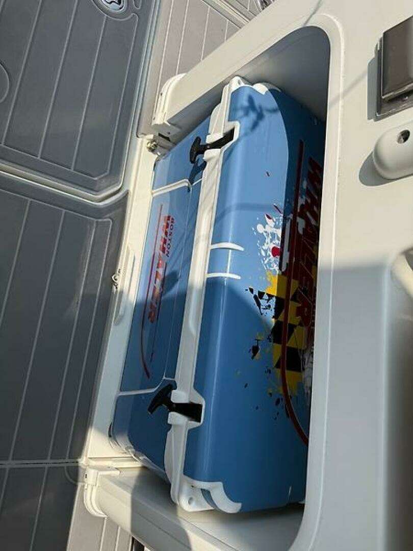 2014 Boston Whaler 350 Outrage - Image 58