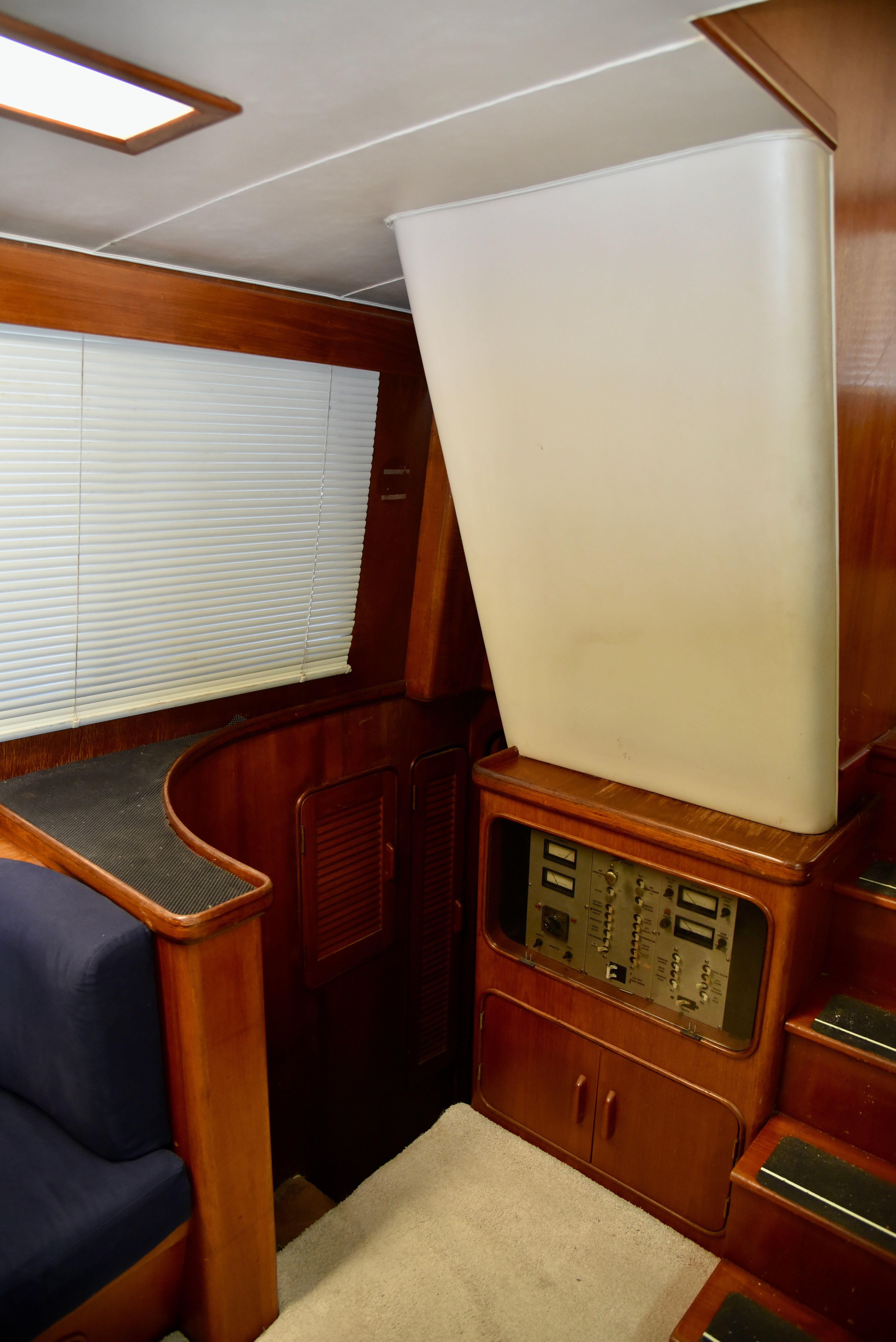 1985 Gulfstar 44ft - 25