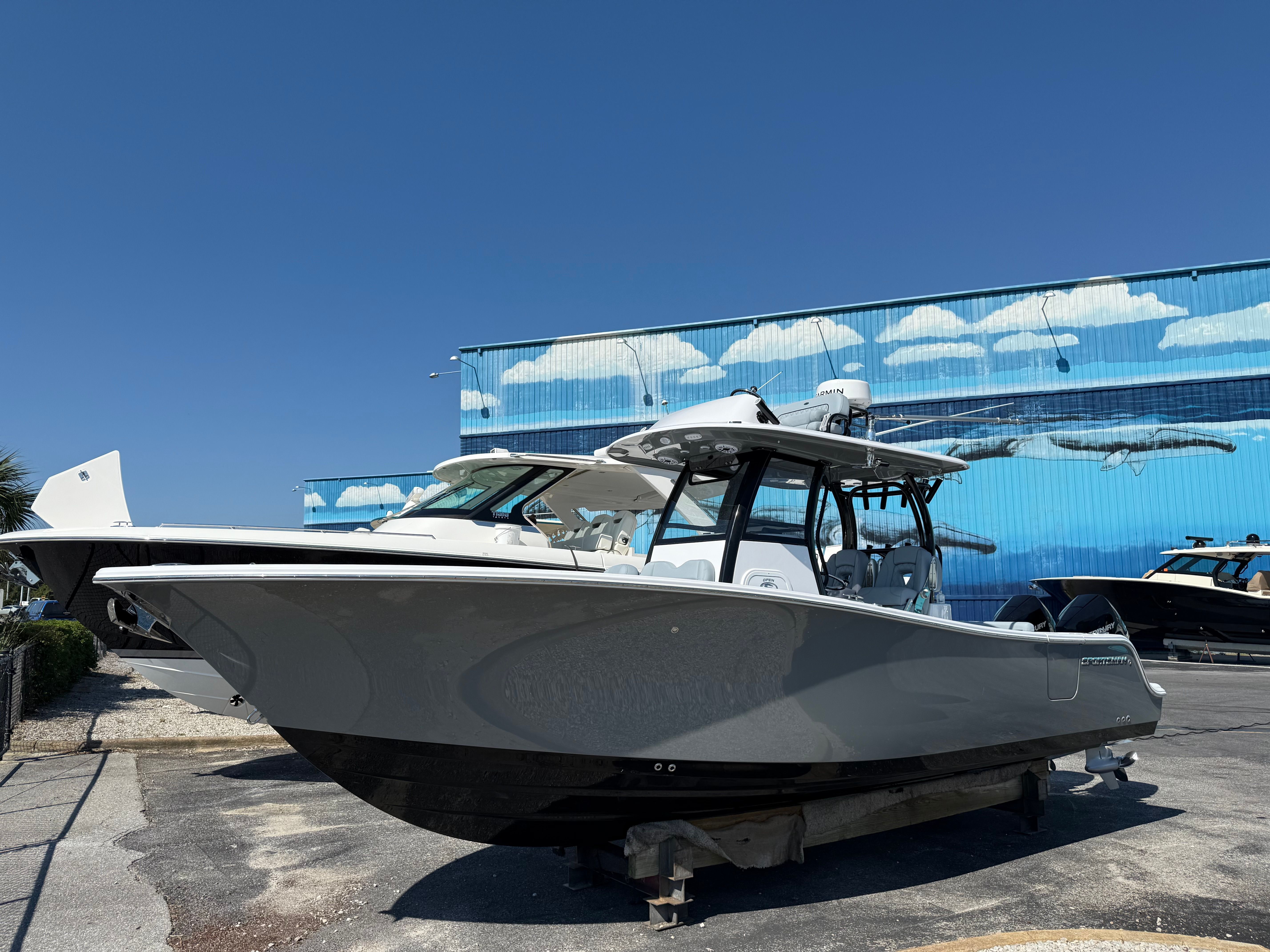 2026 Sportsman Open 282 Center Console