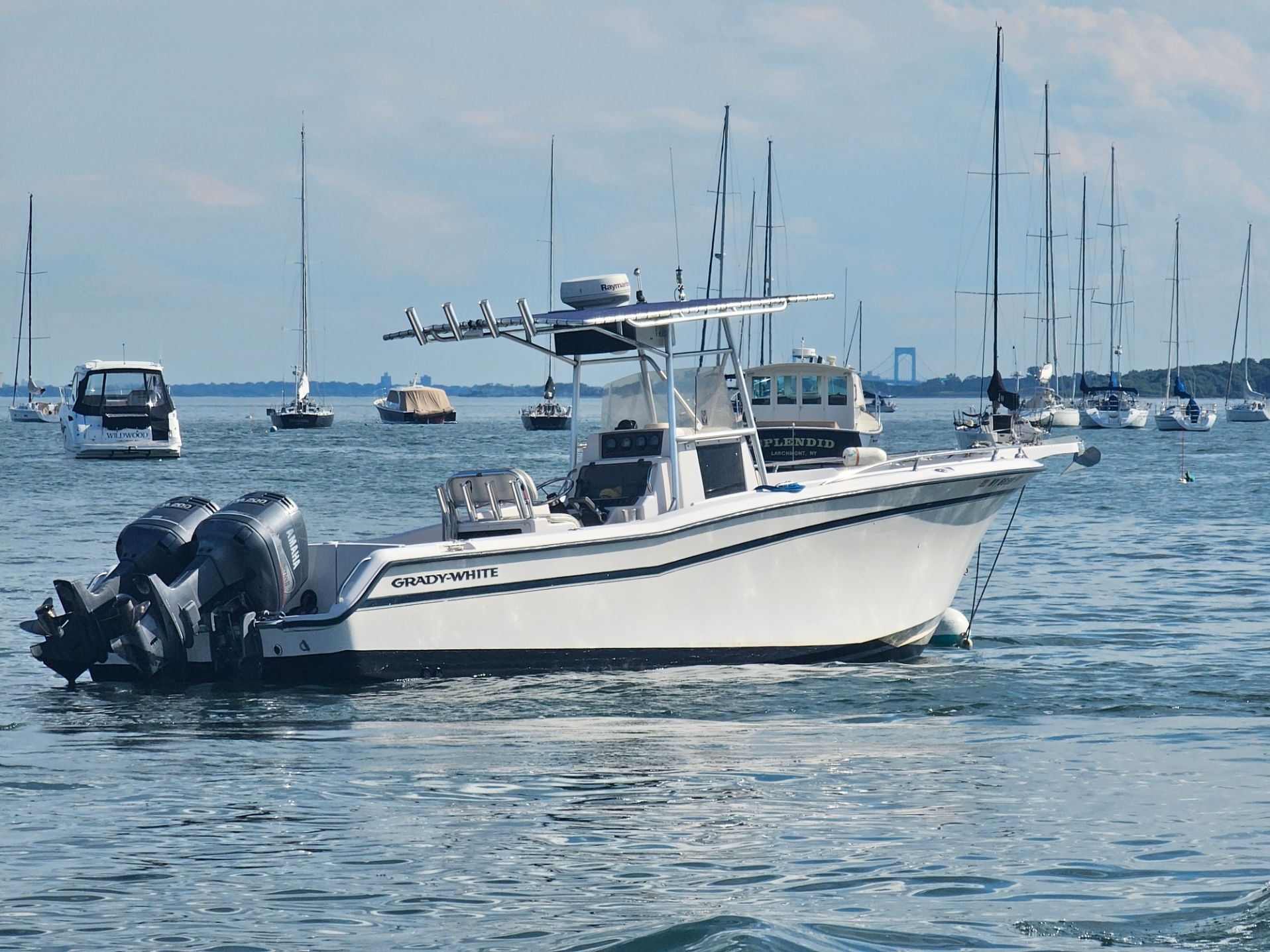 1997 Grady-White Chase 263