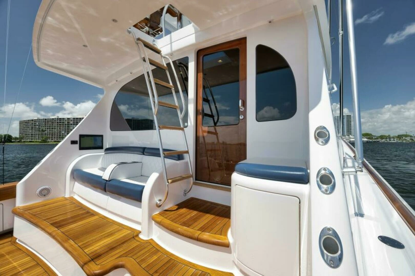 2024 Viking 68 Convertible - Image 65