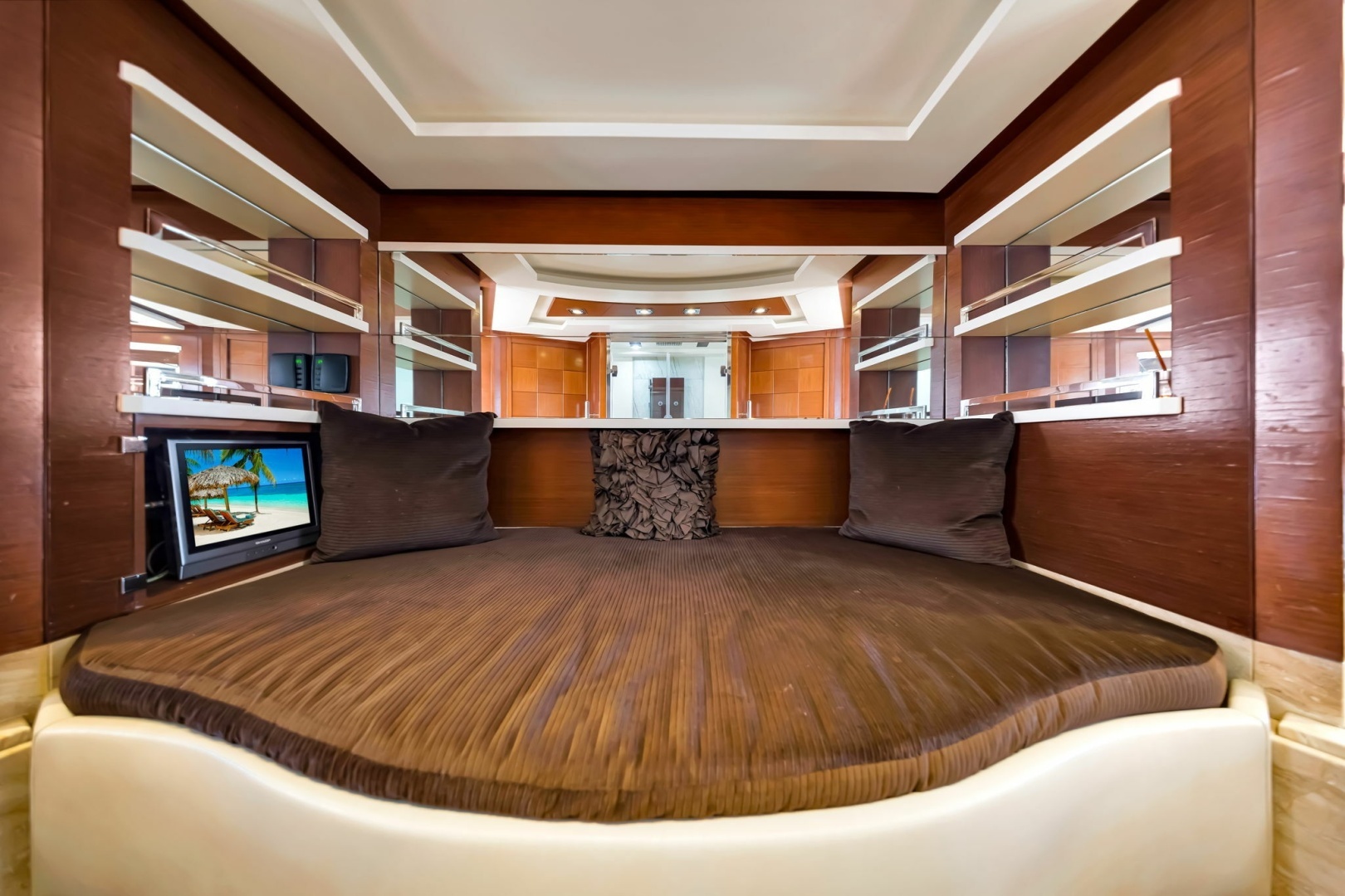 2005 Azimut 105 - Image 97