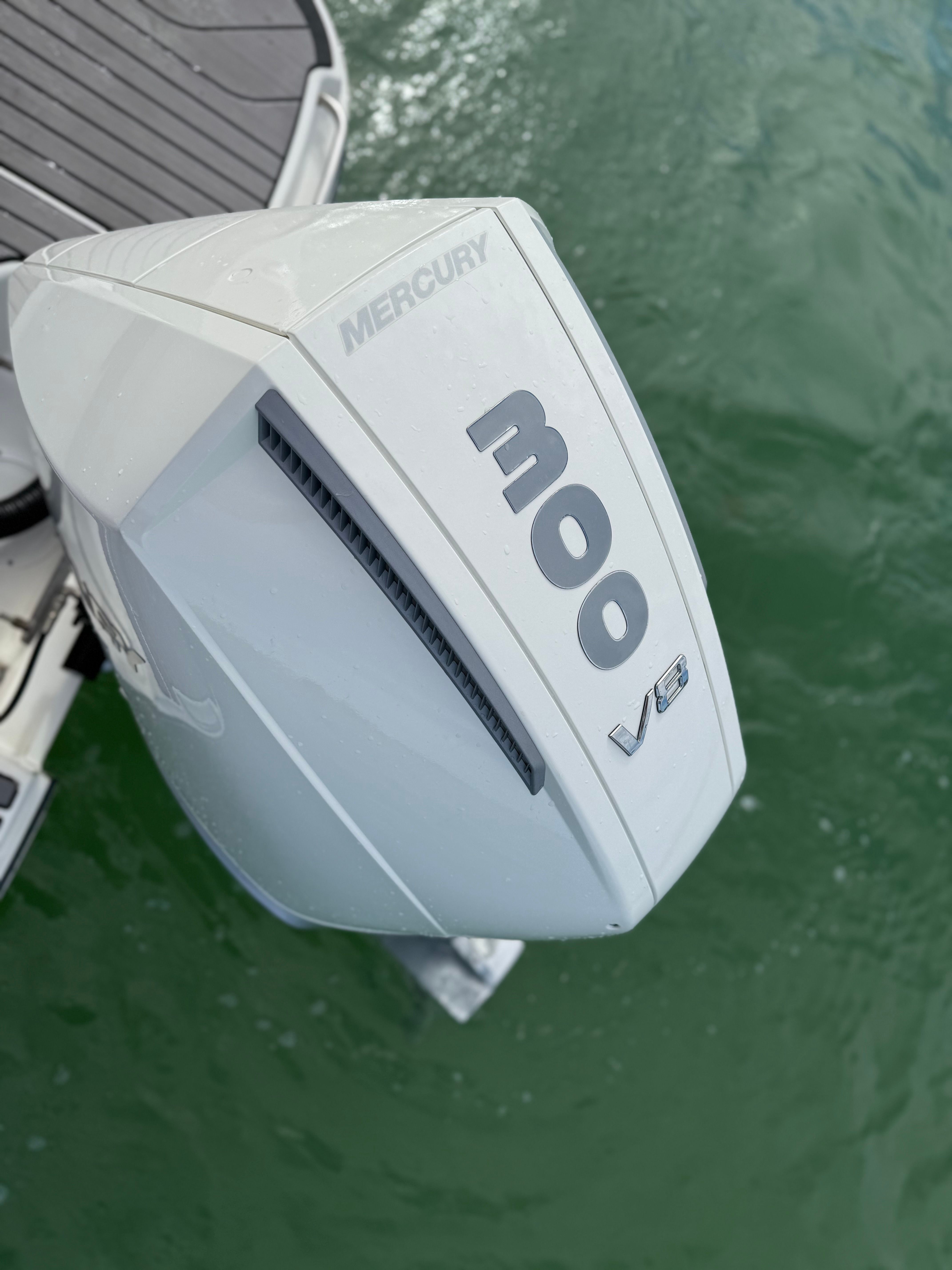 2024 Sea Ray SLX 260 Surf - 8