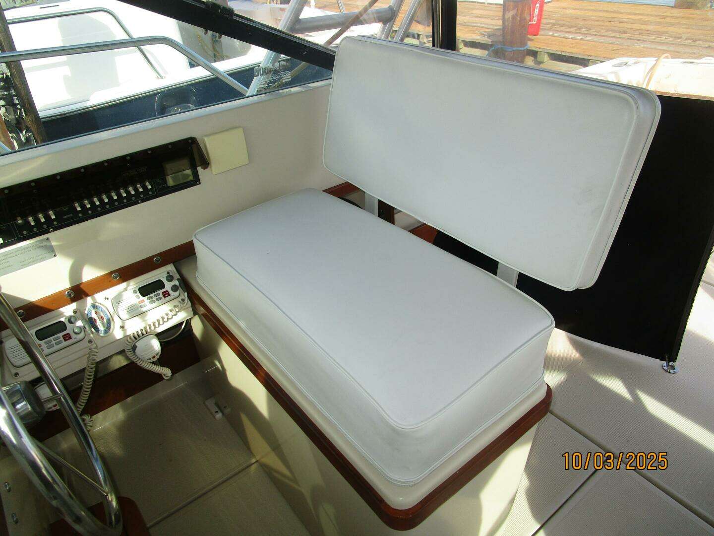 1985 Pursuit 3100 Open - Image 27