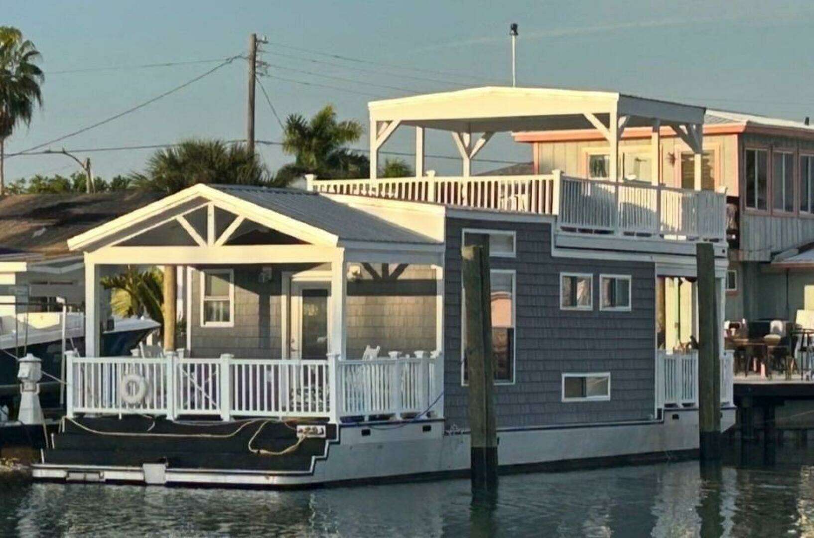2019 Harbor Home Cozy Cottage 52' x 16' Tiny Boat - Image 26
