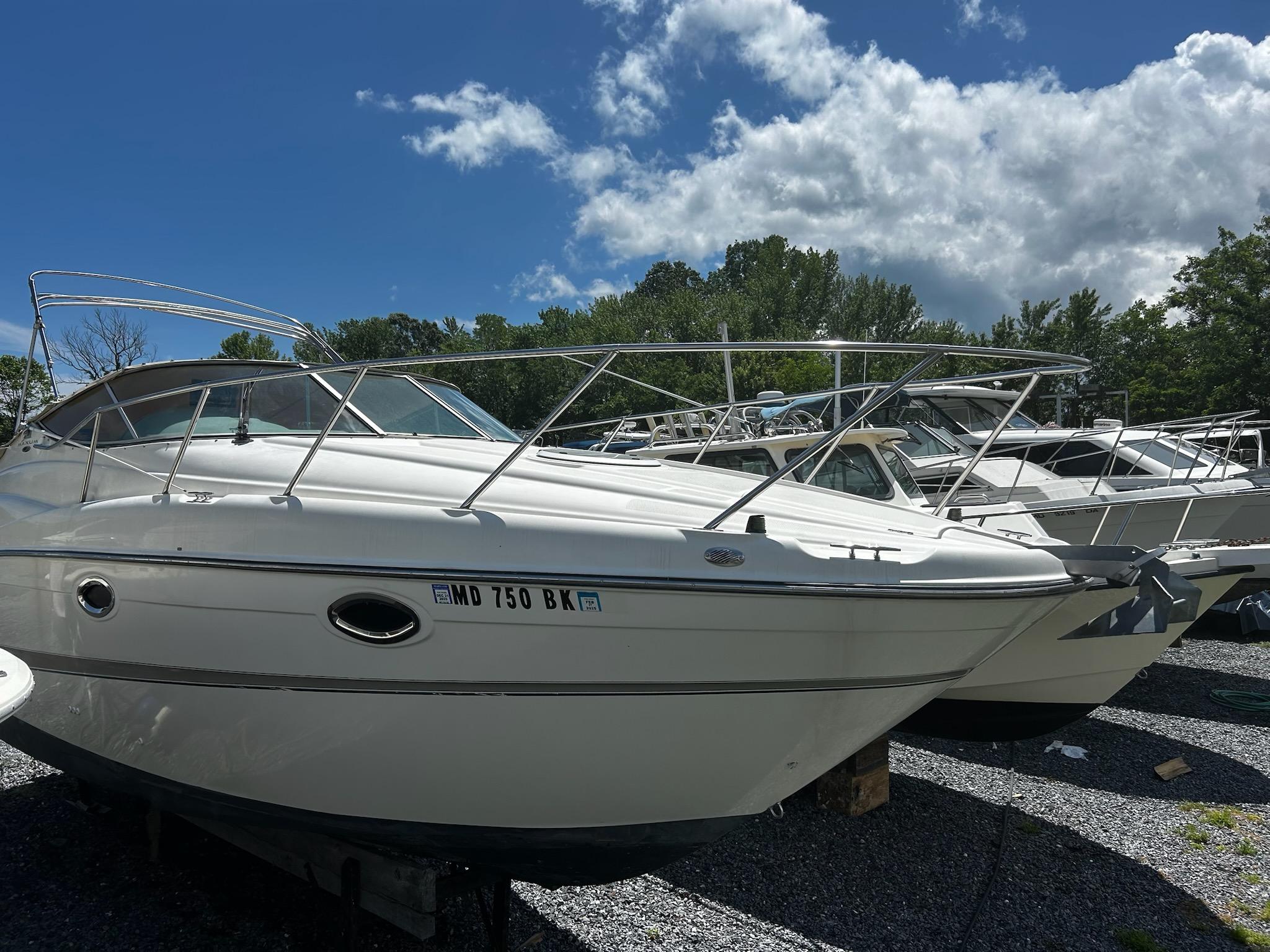 2000 Maxum 2700 SCR