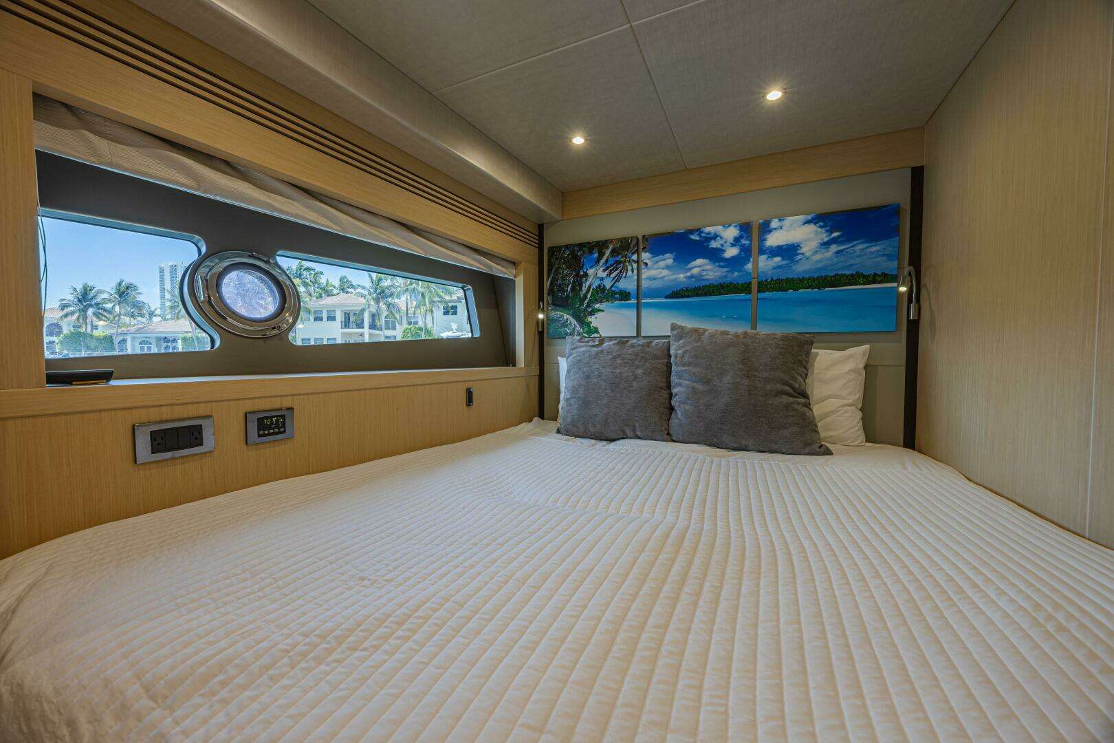 2017 Sunseeker 75 Yacht - Image 48