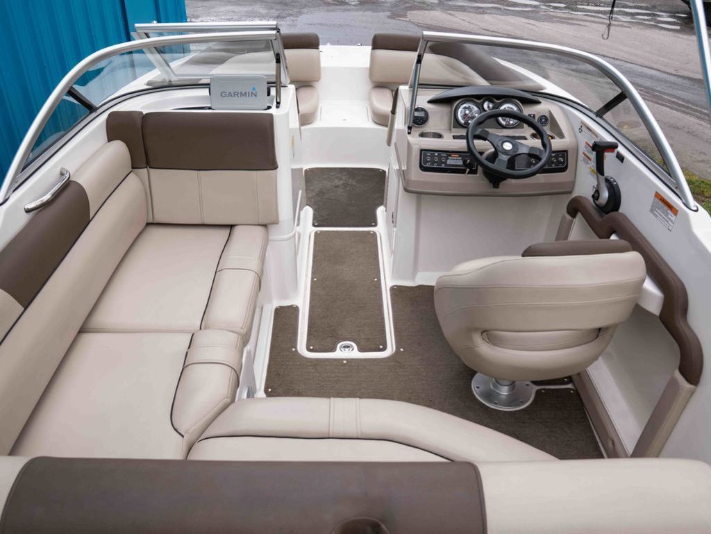 2015 Bayliner 195 DB - 5