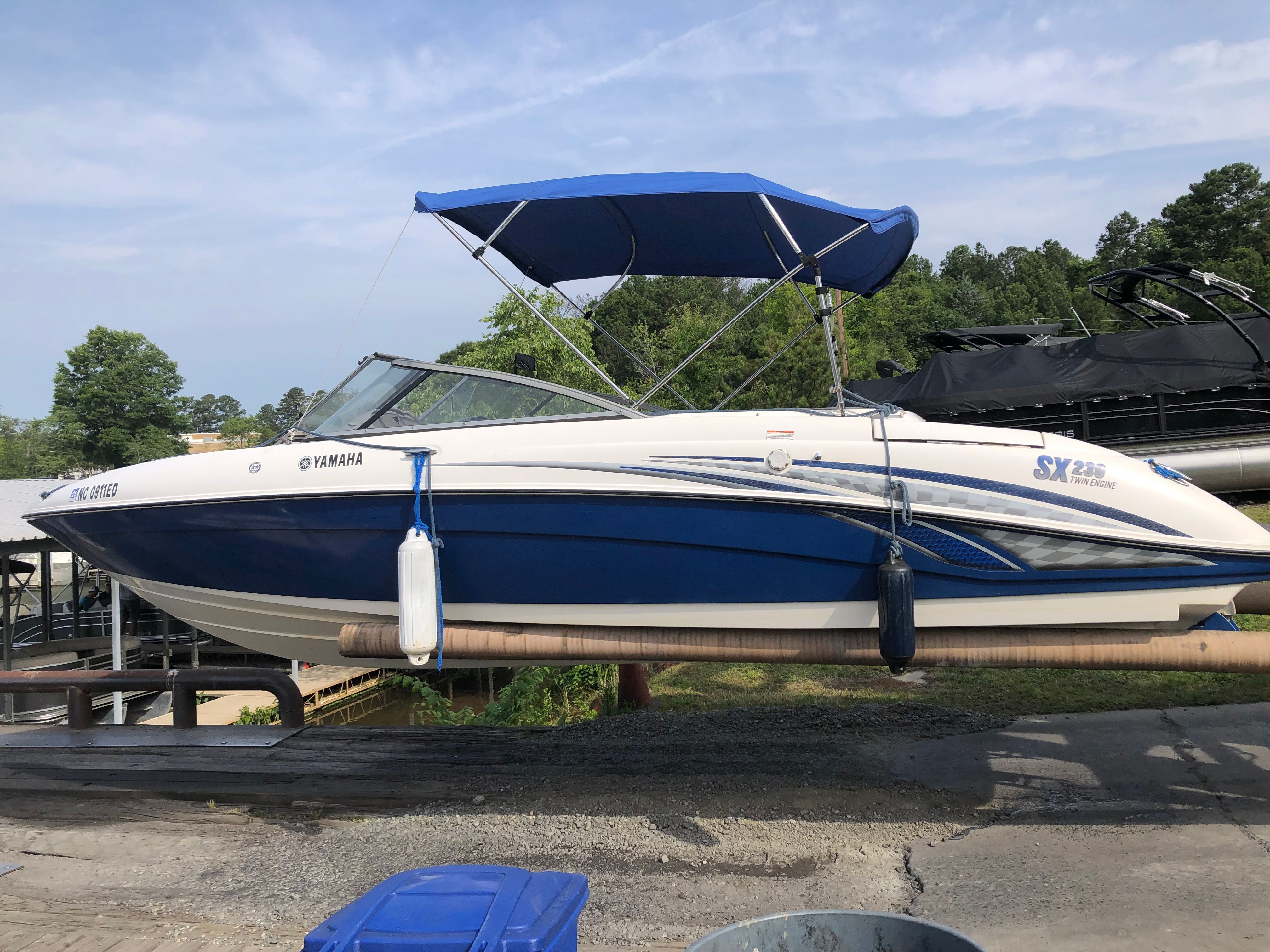 2006 Yamaha Boats SX230