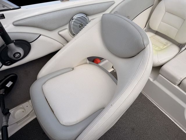2011 Bayliner 184SF - 11