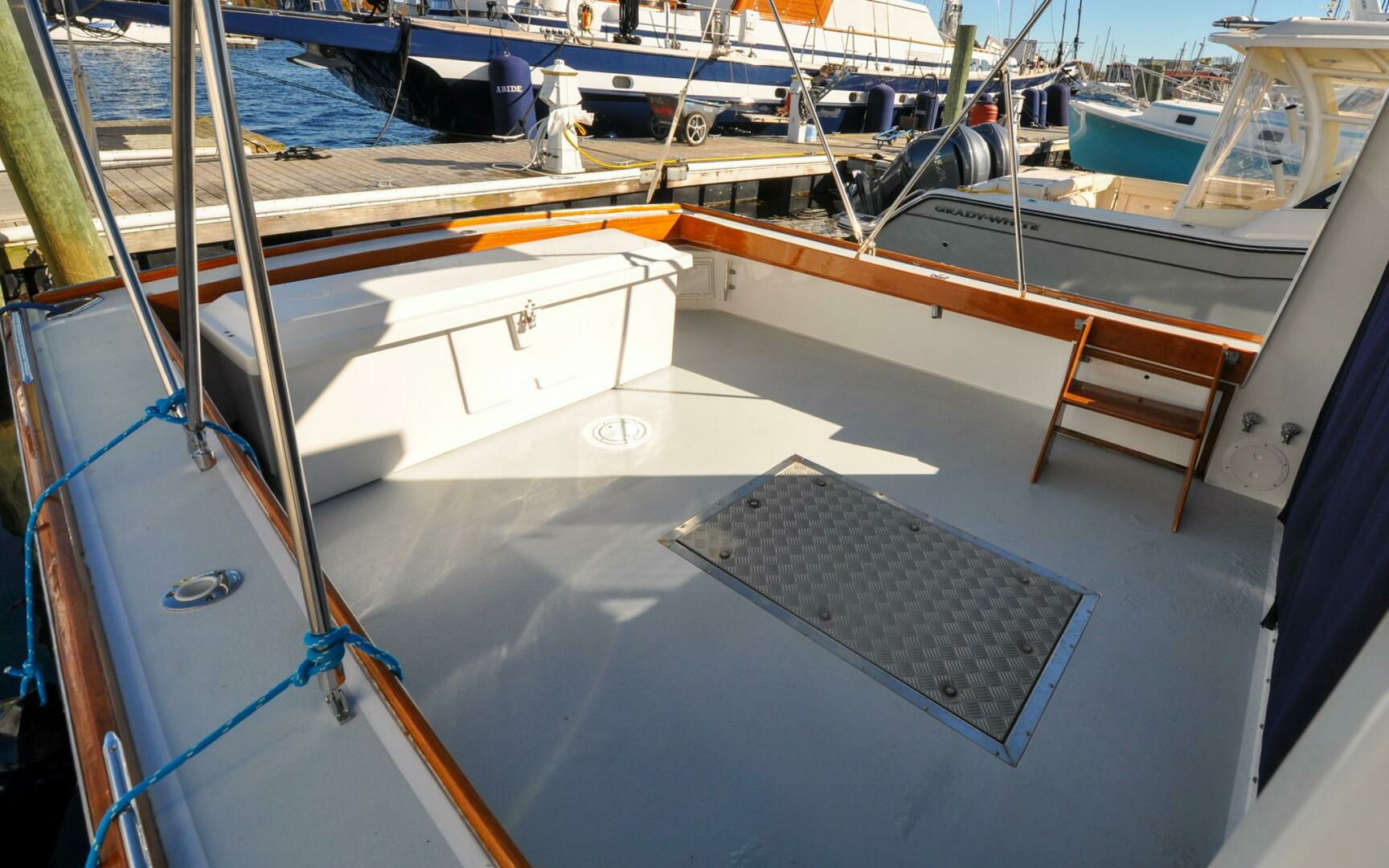 2001 Wilbur 34 - Image 24
