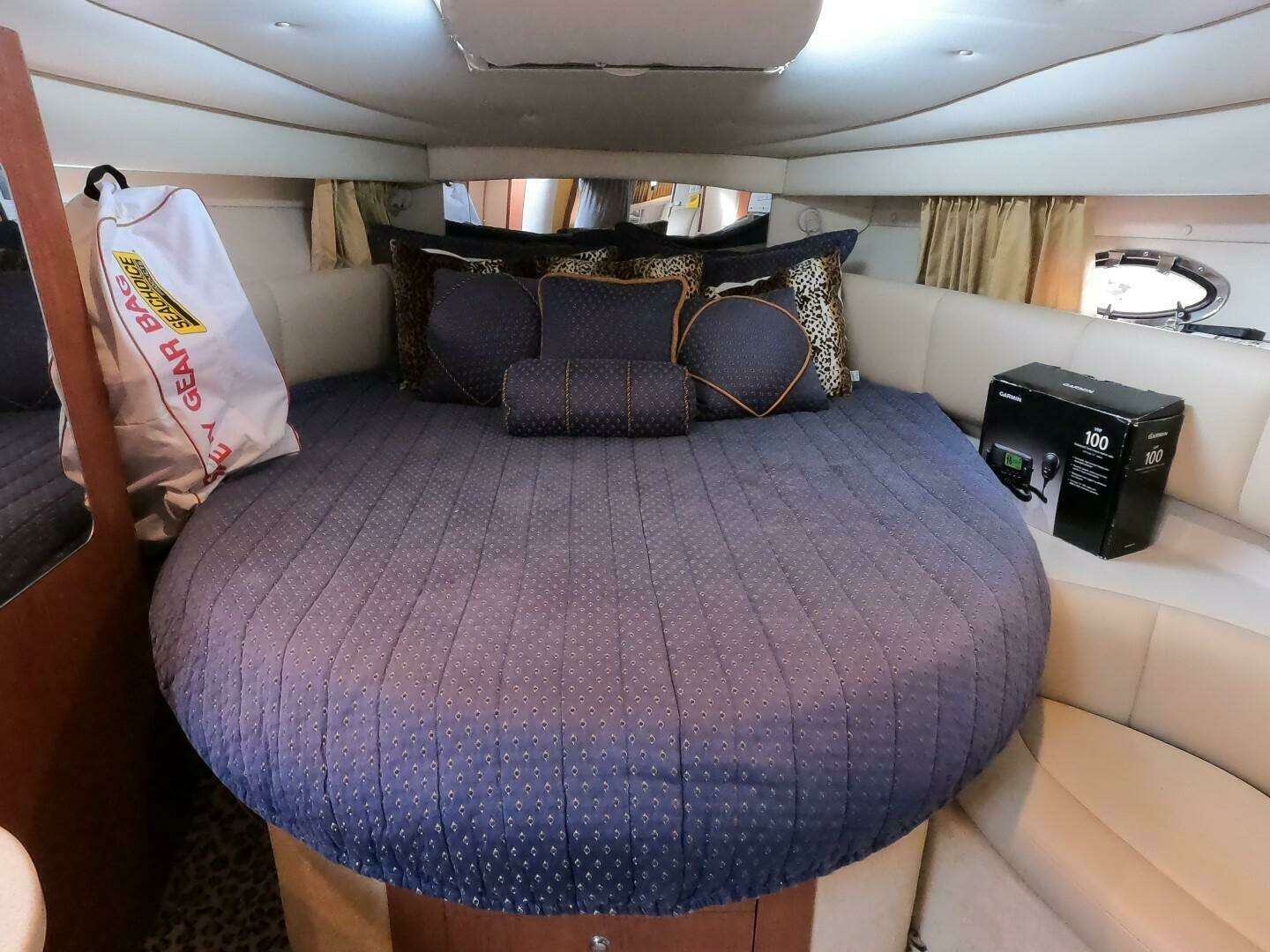 2004 Chaparral Signature 350 - Image 24