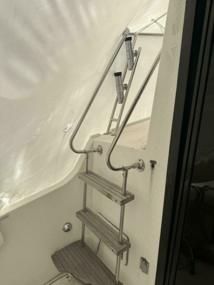 1990 Carver Mariner 3297 - Image 8