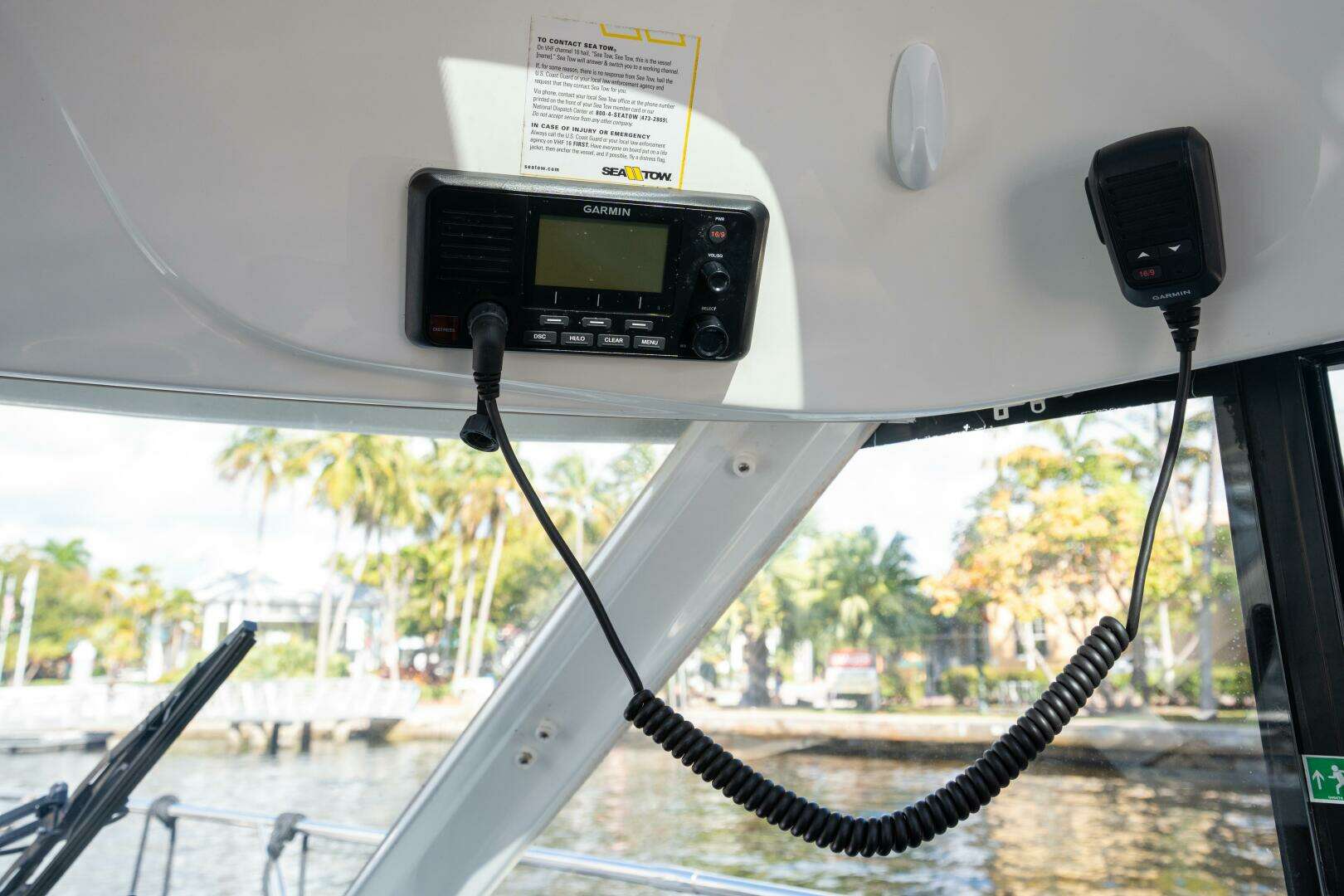 2021 Beneteau Antares 9 - Image 29