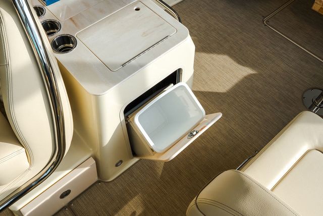 2026 Chris-Craft 28 Calypso - 11