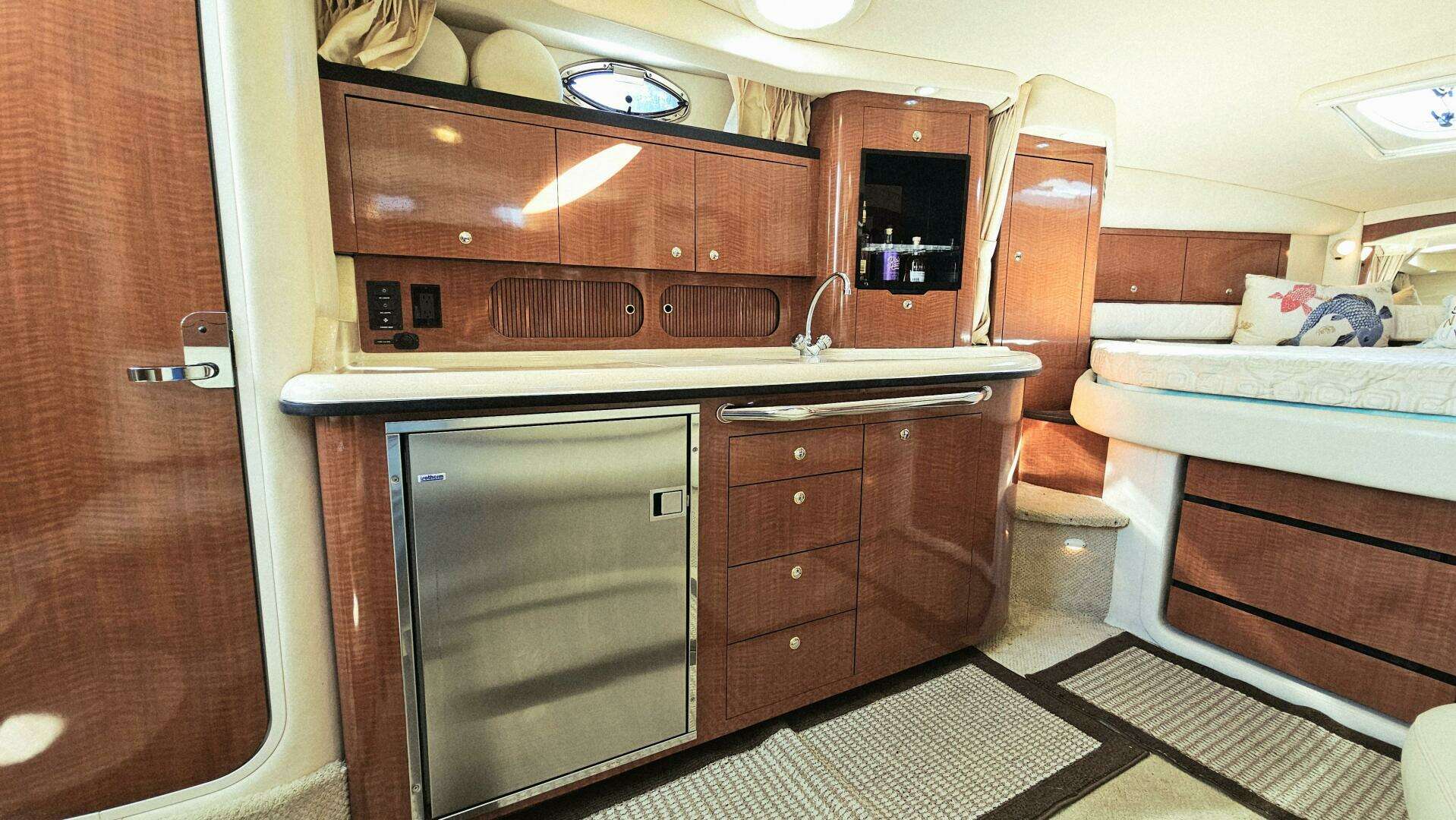 2003 Sea Ray 340 Sundancer - Image 29