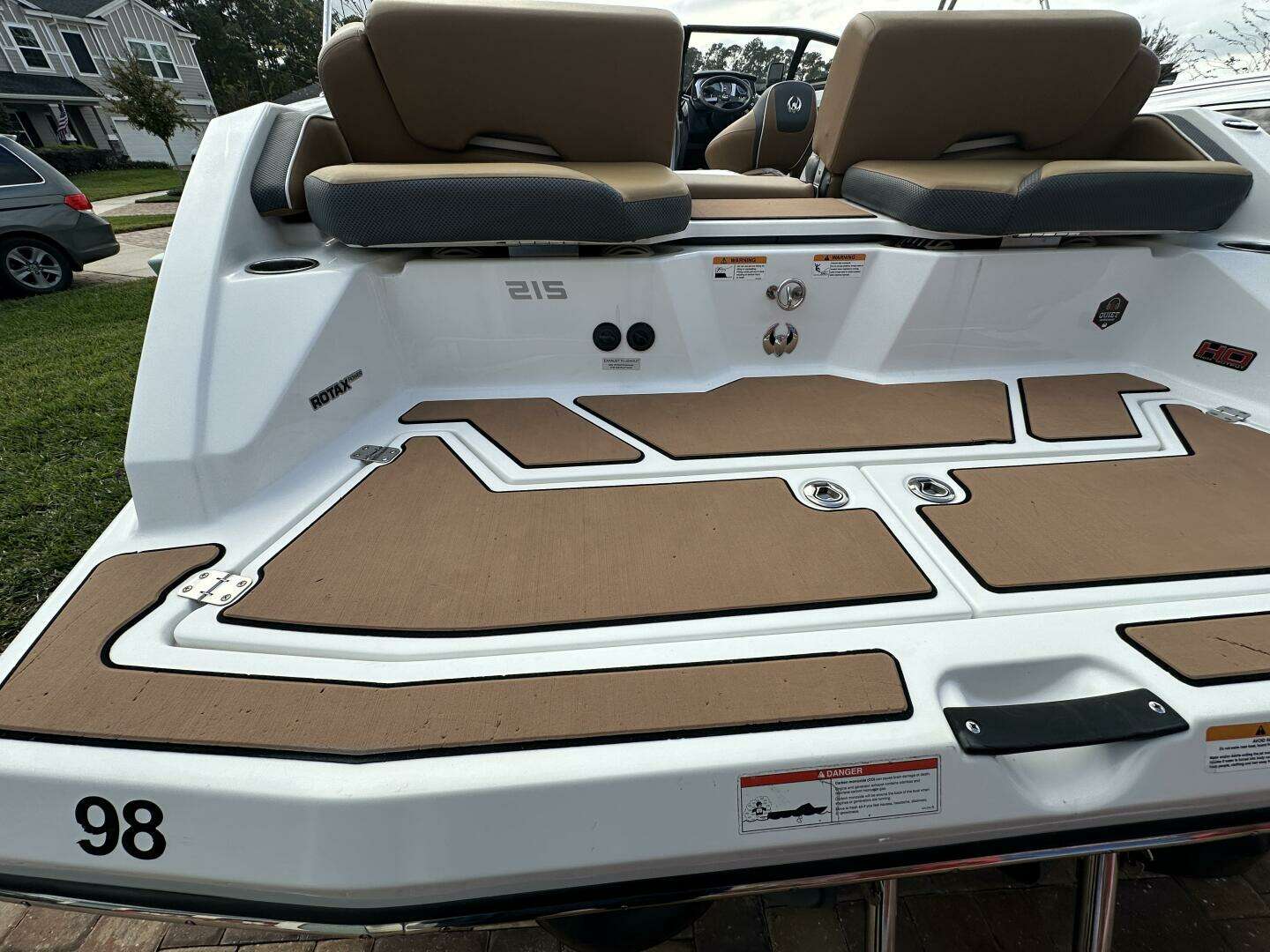 2021 Scarab 215 - Image 33