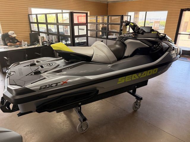 2026 Sea-Doo RXT-X - 6