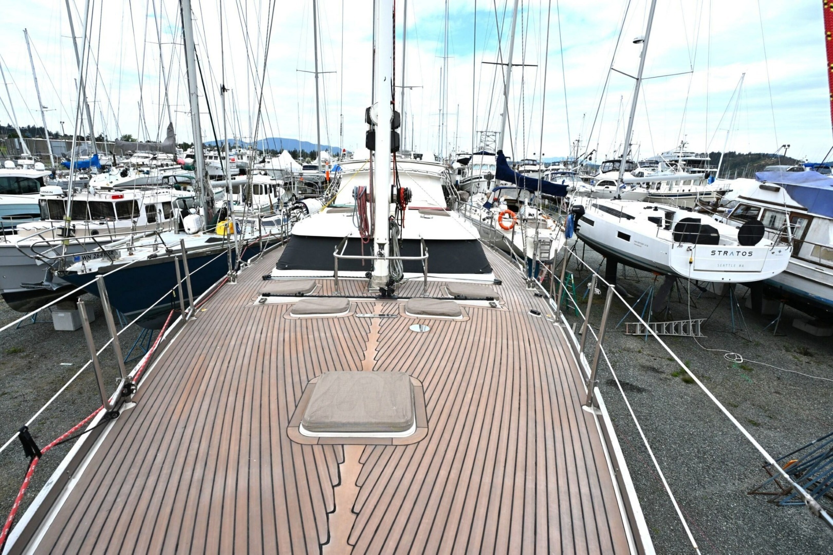 2006 Waterline 50 - Image 11