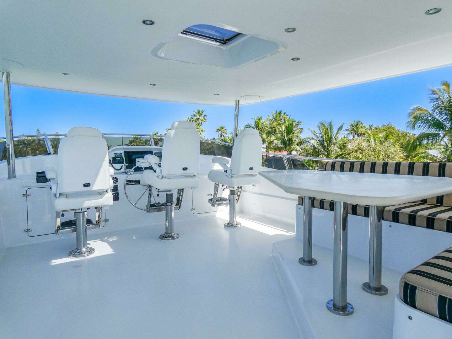 2017 Northern Marine Expedition Motor Yacht - Image 31