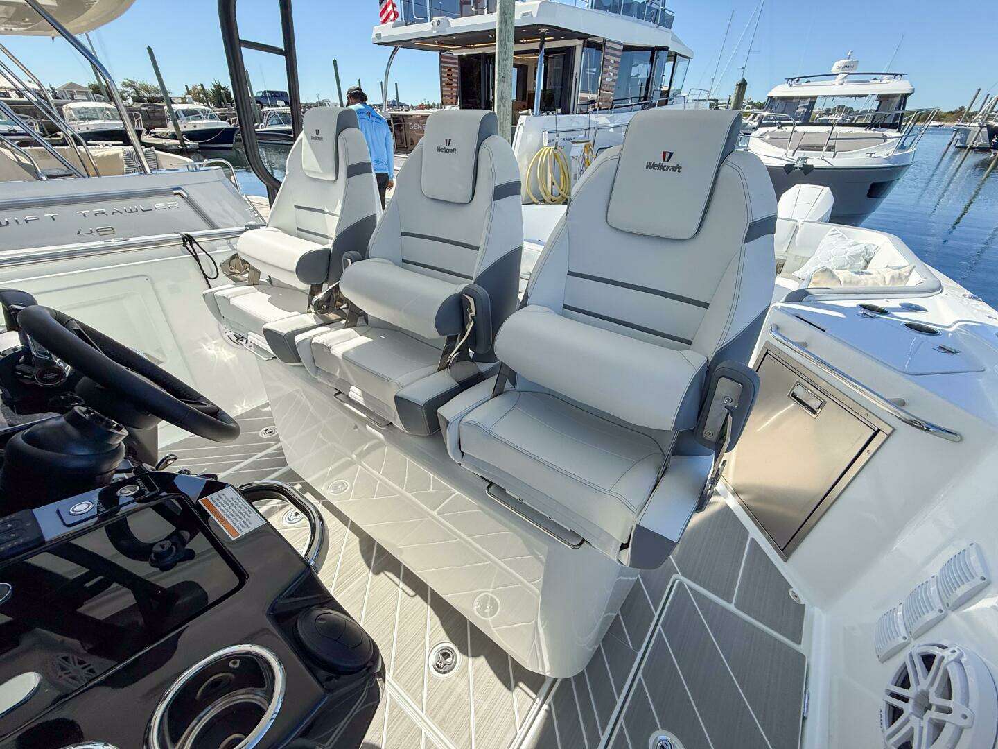 2026 Wellcraft 38 T-Top - Image 8