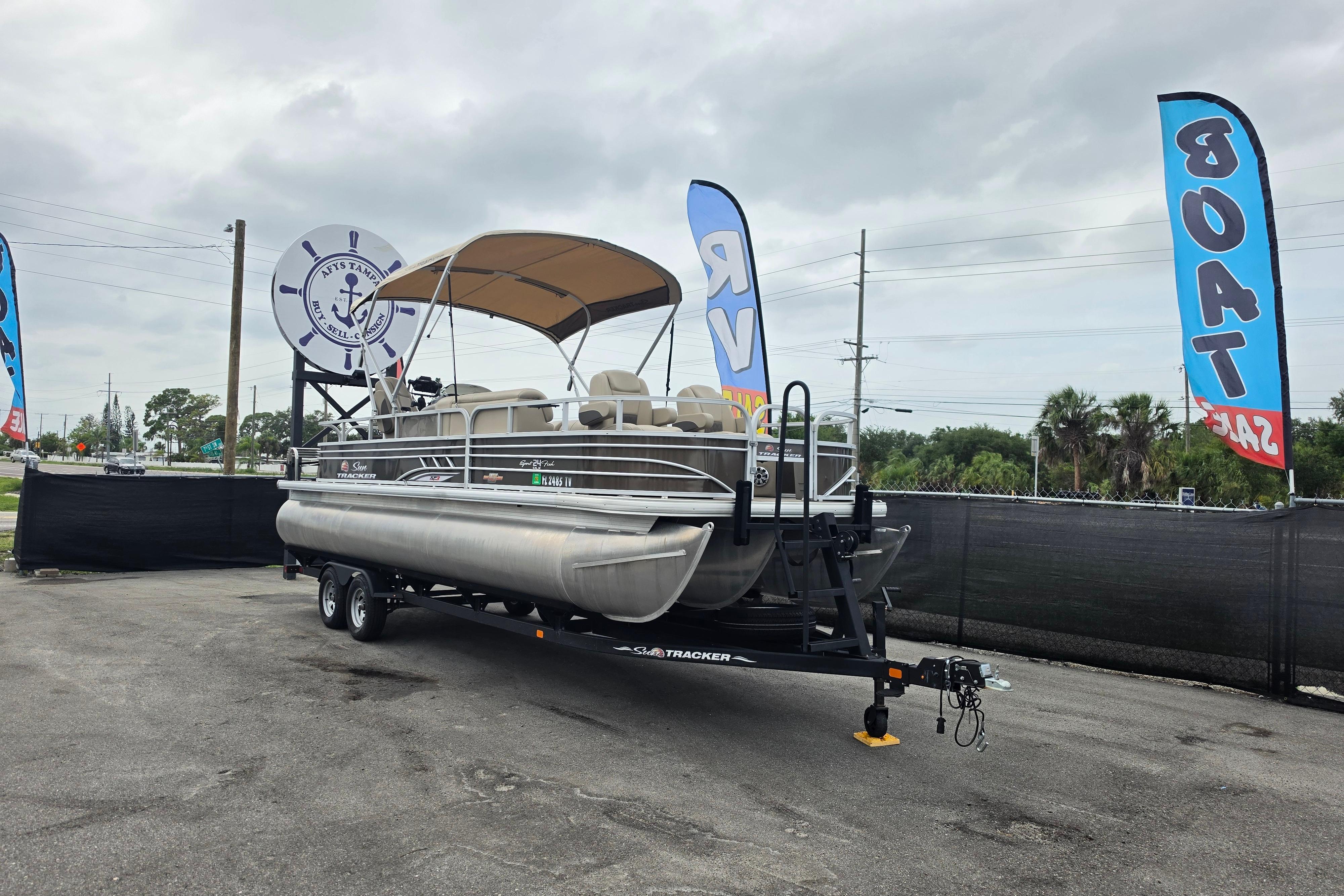2023 Sun Tracker Sportfish 24 XP3