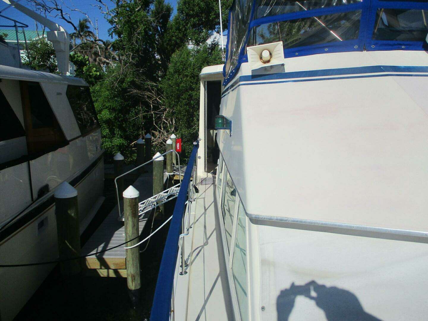 1986 Hatteras — - Image 11